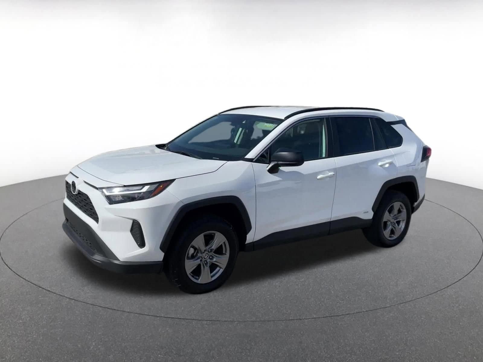 Thumbnail: 2025 Toyota RAV4 - 7