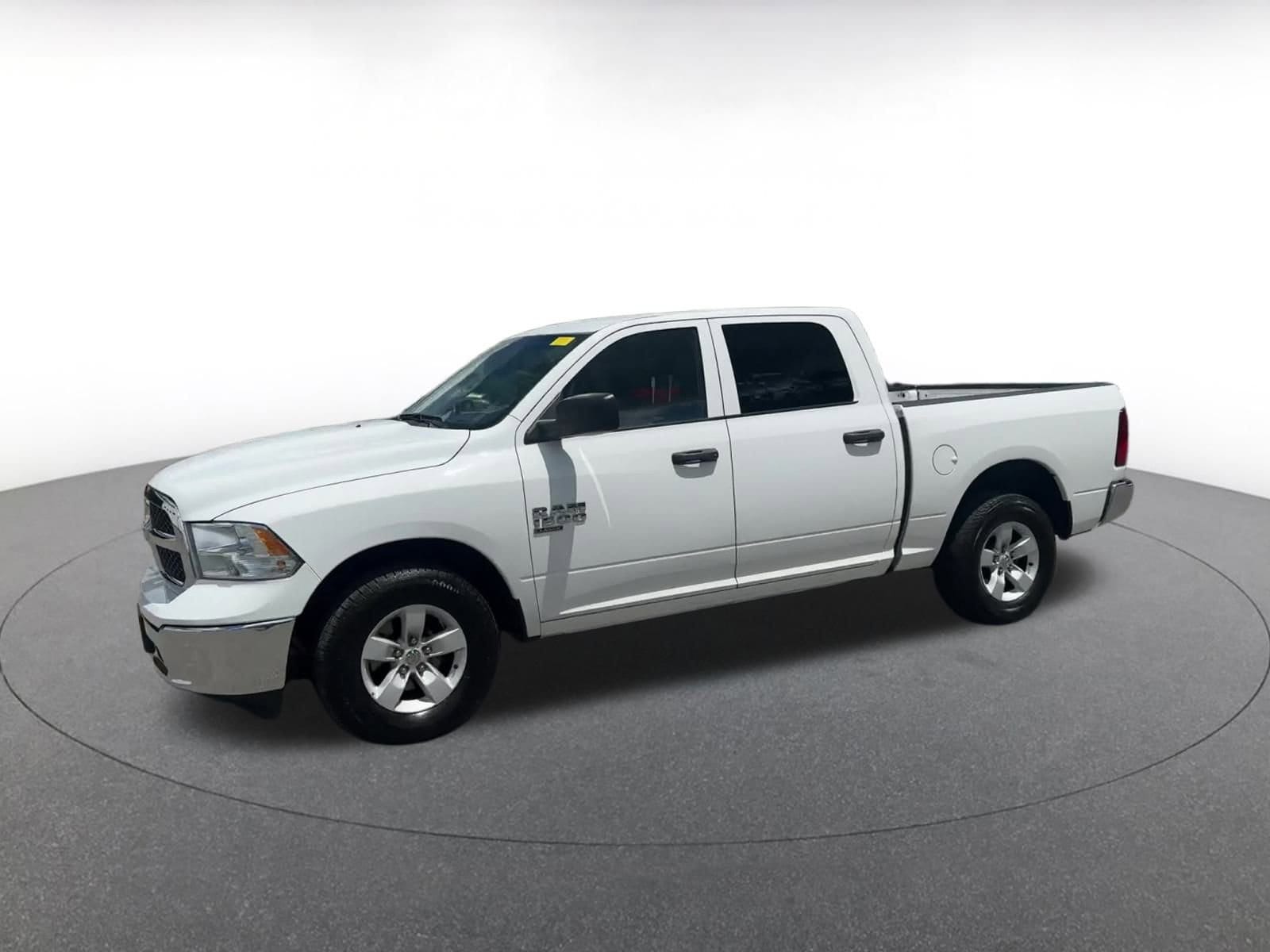 Thumbnail: 2022 RAM 1500 Classic - 7