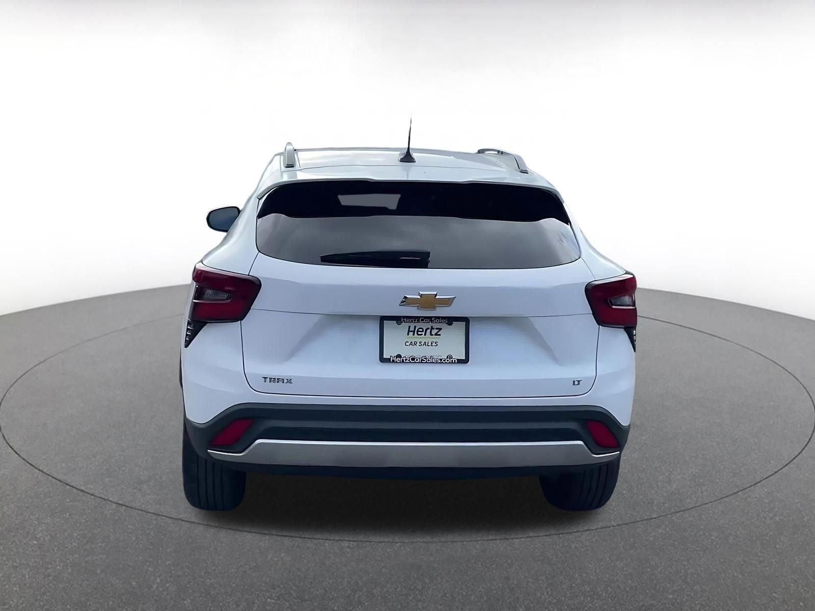 Thumbnail: 2025 Chevrolet Trax - 11