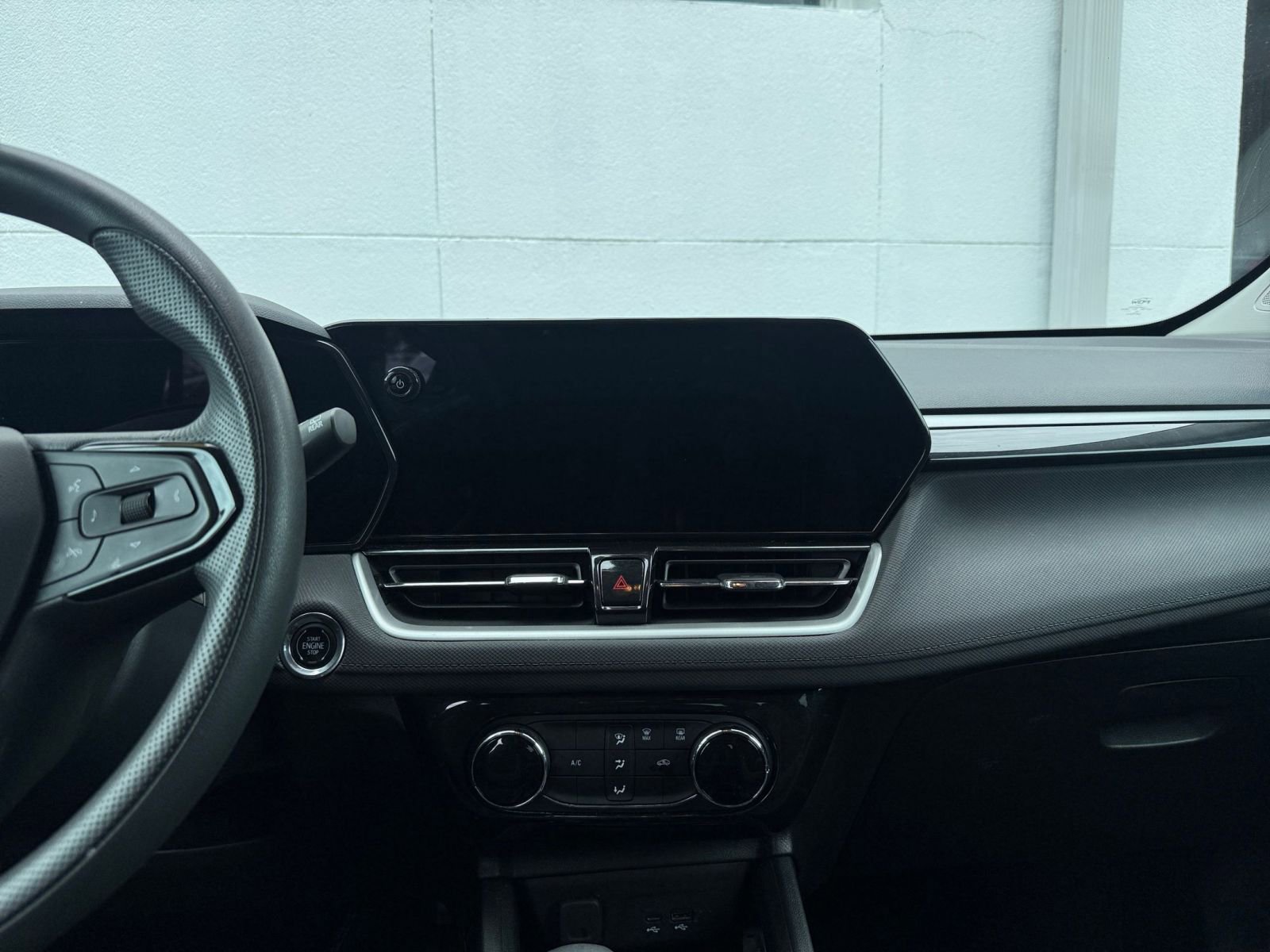 Thumbnail: 2024 Chevrolet TrailBlazer - 18