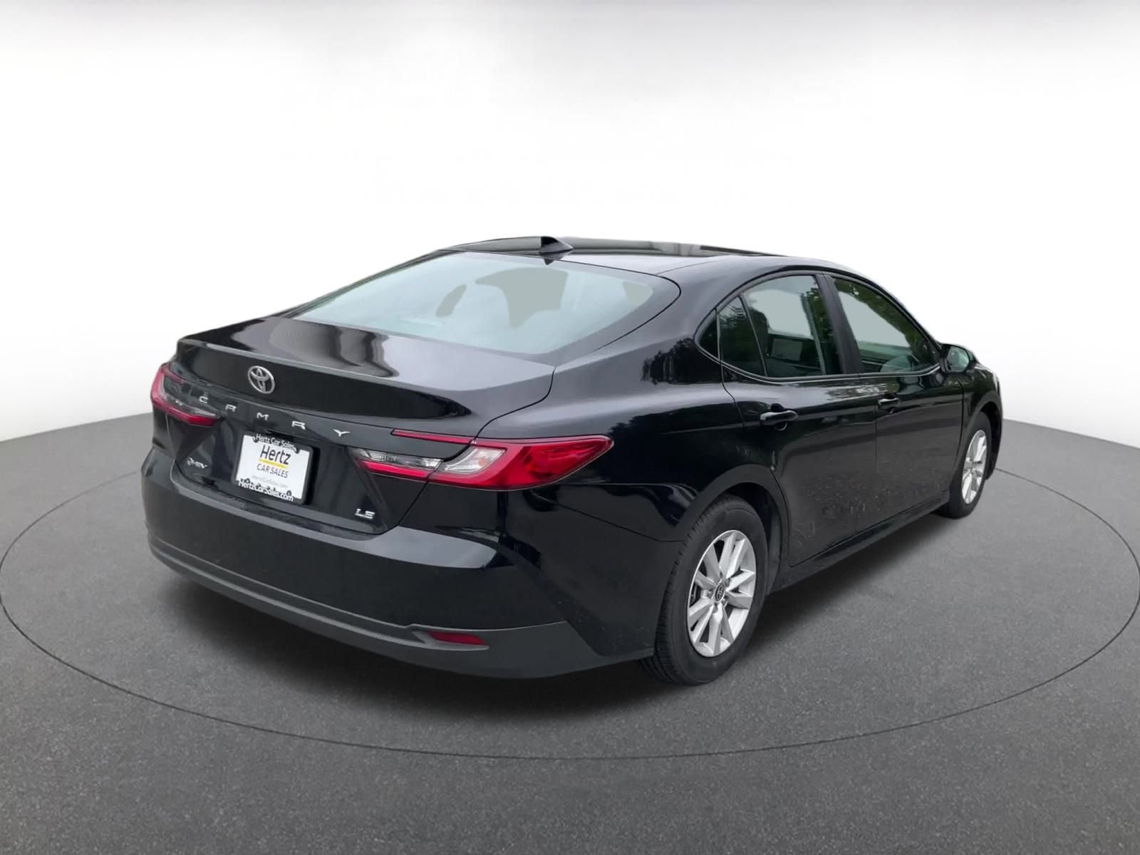 Thumbnail: 2025 Toyota Camry - 14