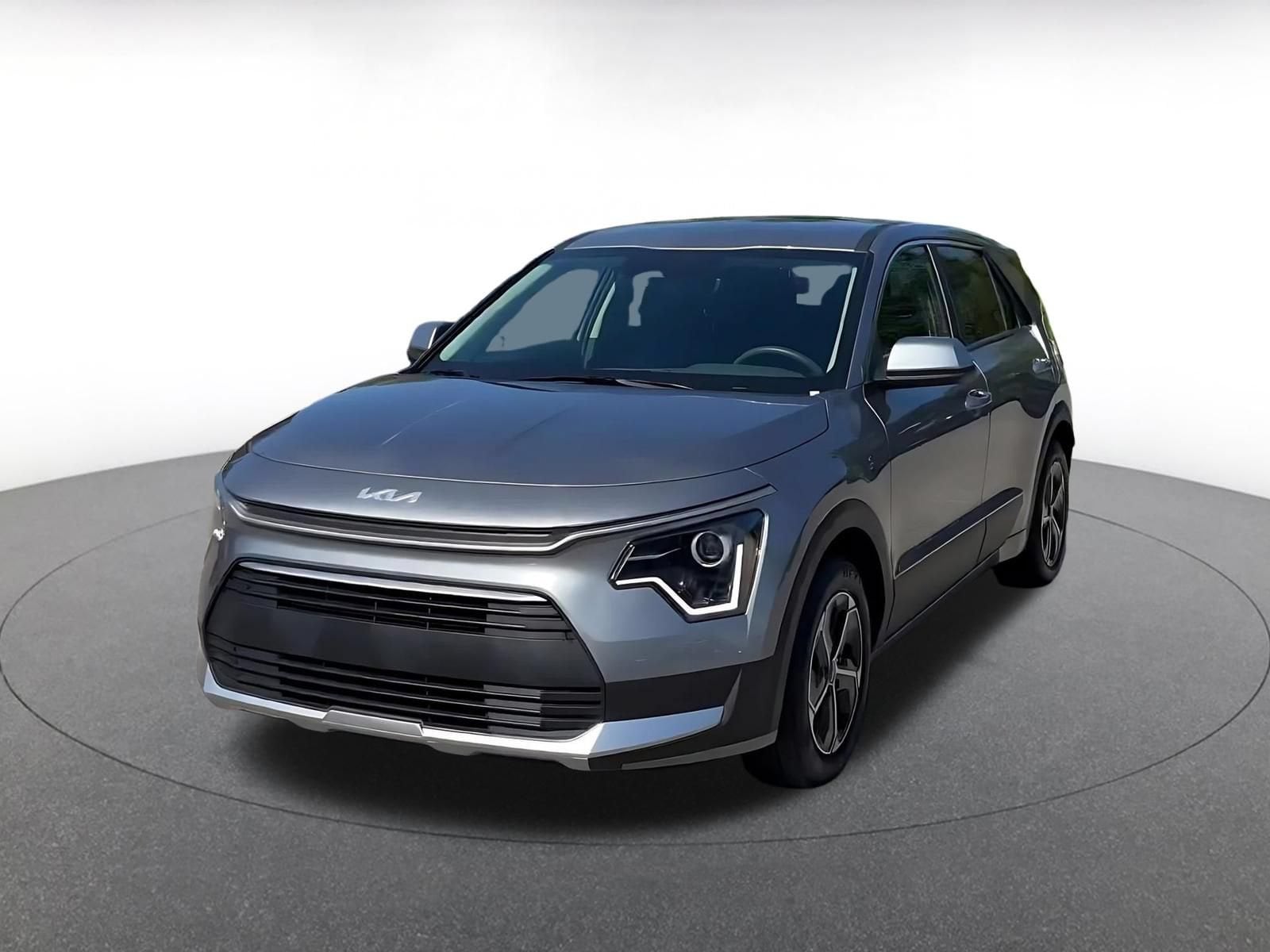 Thumbnail: 2026 Kia Niro - 4