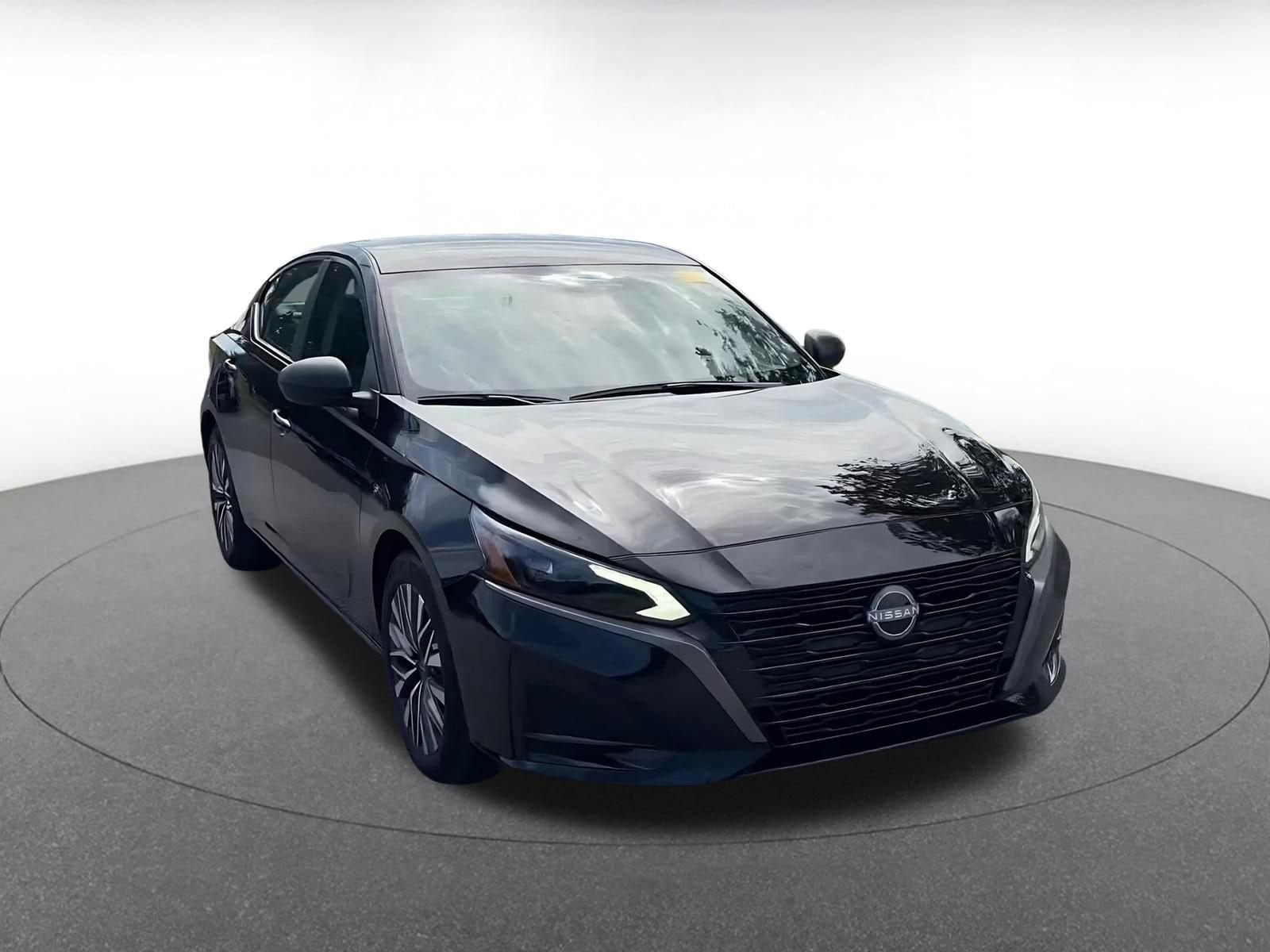Thumbnail: 2026 Nissan Altima - 2