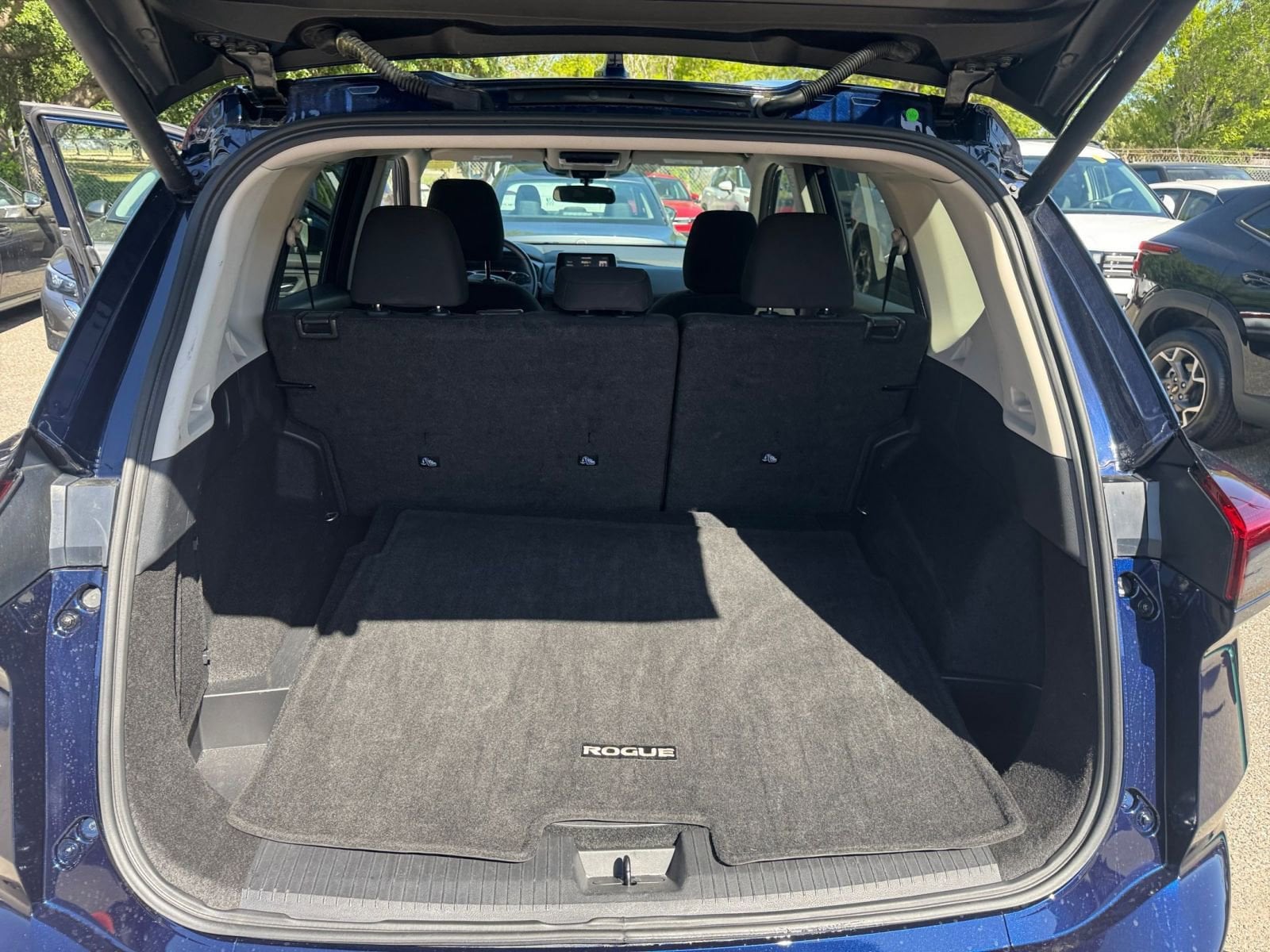 Thumbnail: 2025 Nissan Rogue - 33