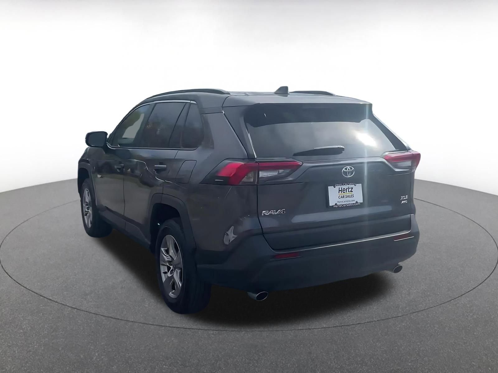 Thumbnail: 2025 Toyota RAV4 - 10