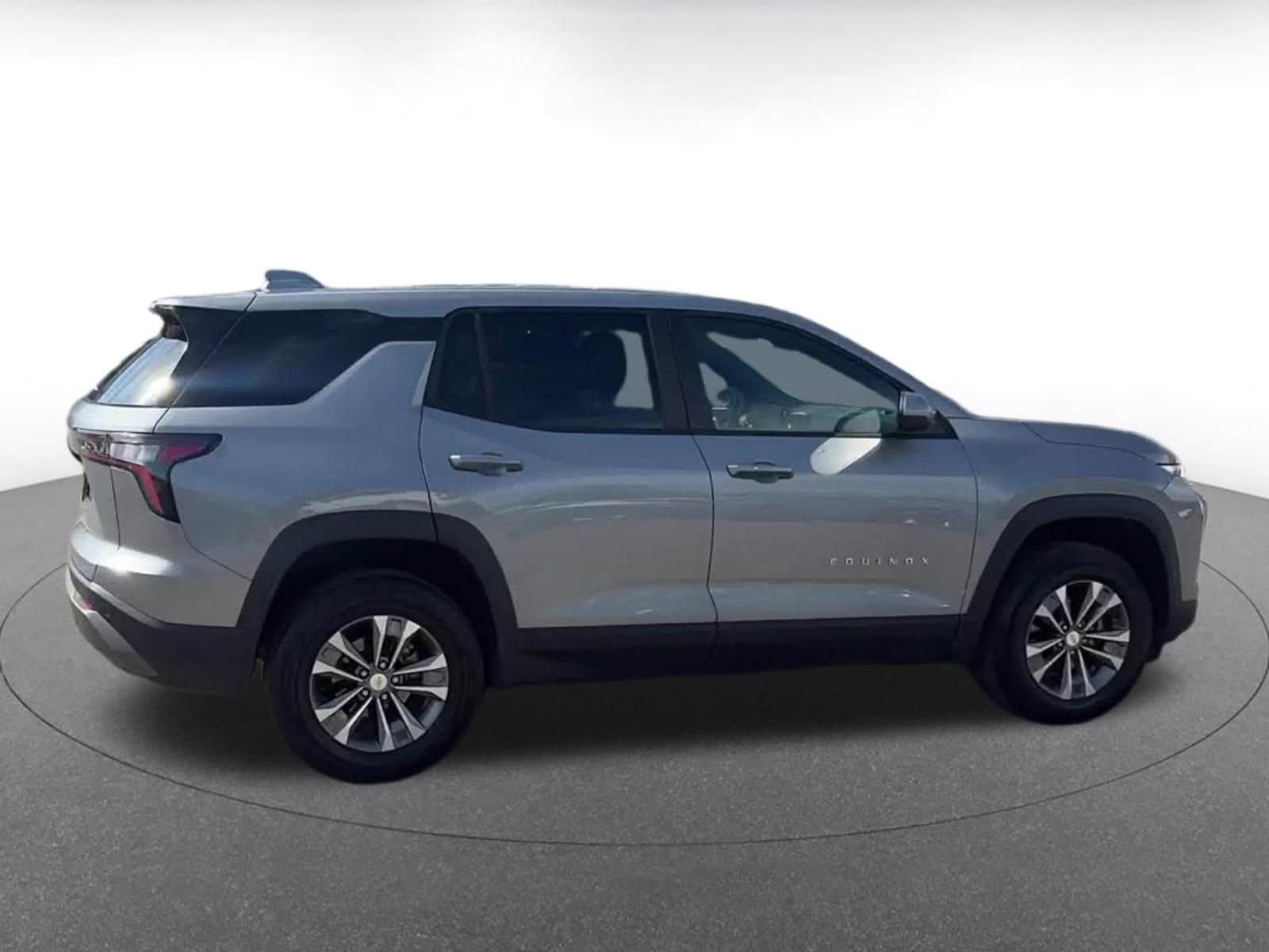 Thumbnail: 2025 Chevrolet Equinox - 15