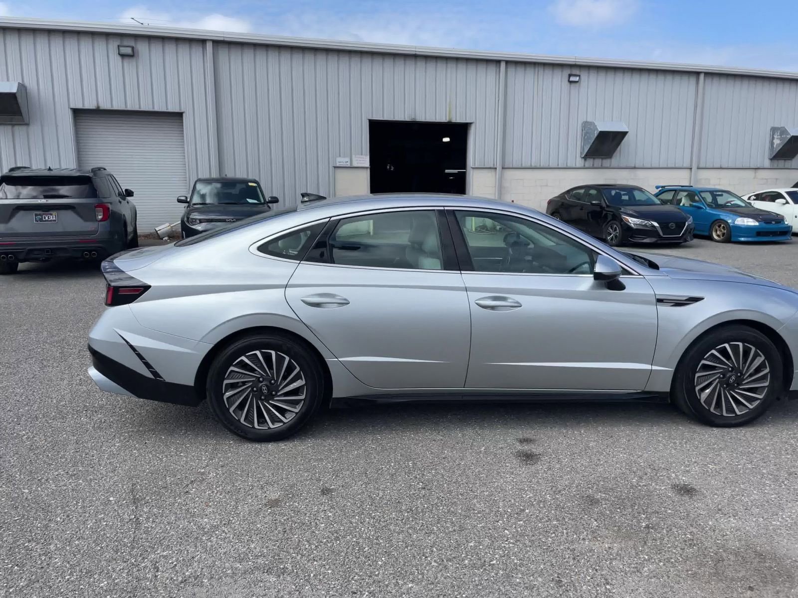 Thumbnail: 2025 Hyundai Sonata - 16