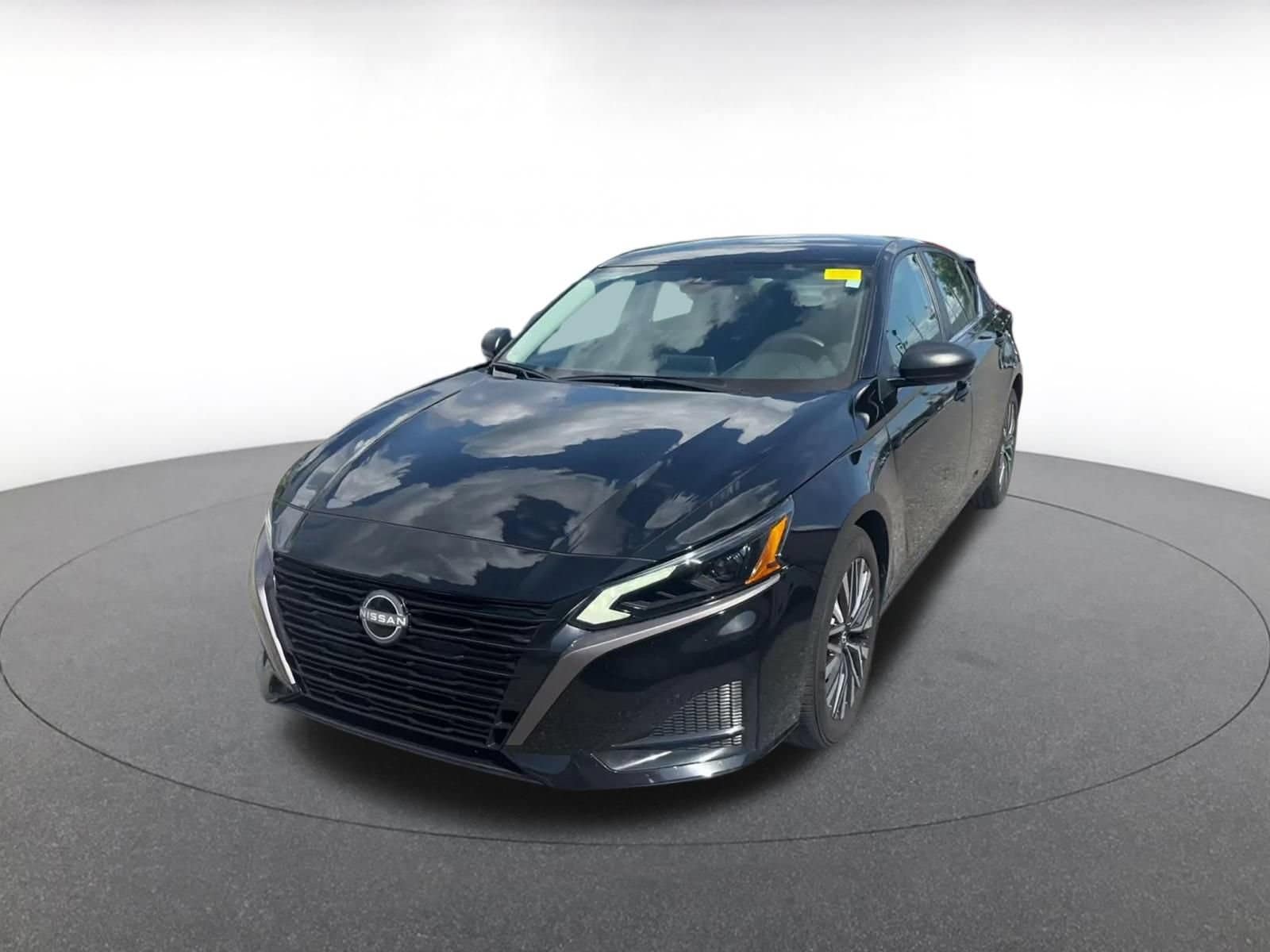 Thumbnail: 2026 Nissan Altima - 4