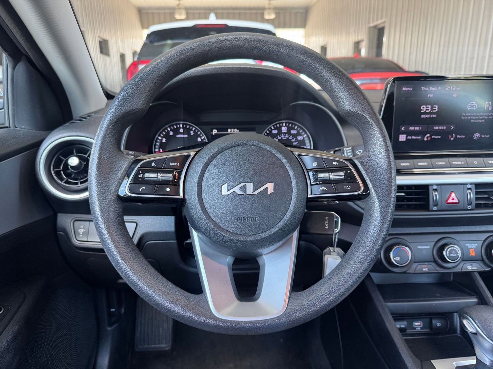 Thumbnail: 2024 Kia Forte - 25
