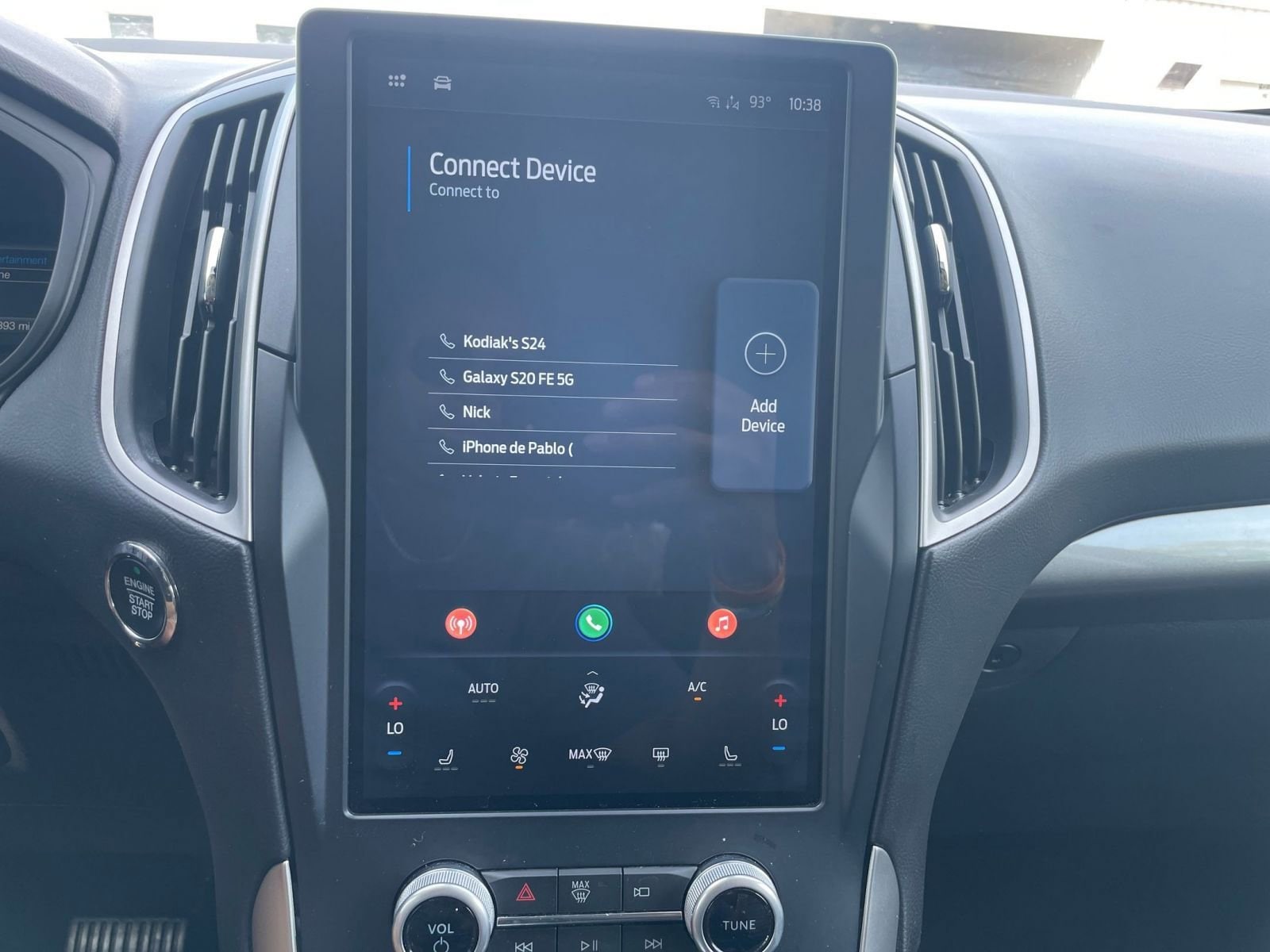 Thumbnail: 2023 Ford Edge - 25