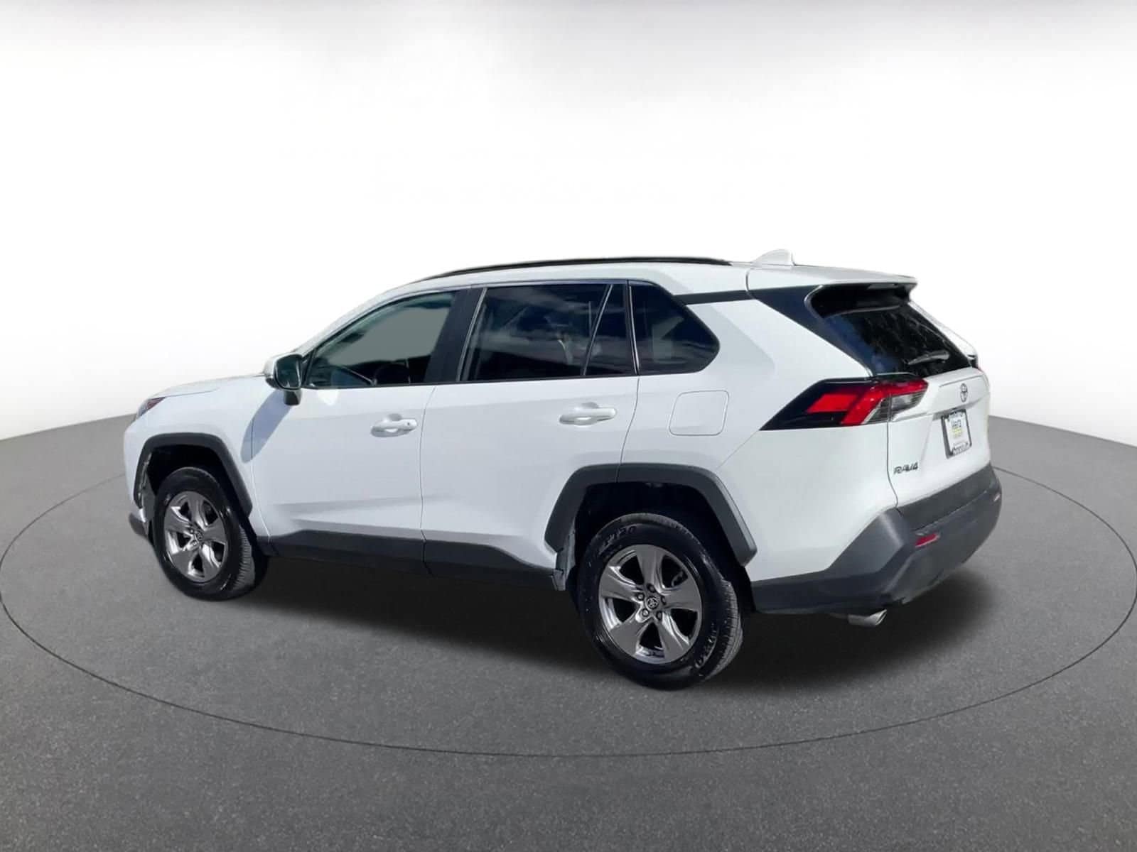 Thumbnail: 2025 Toyota RAV4 - 10