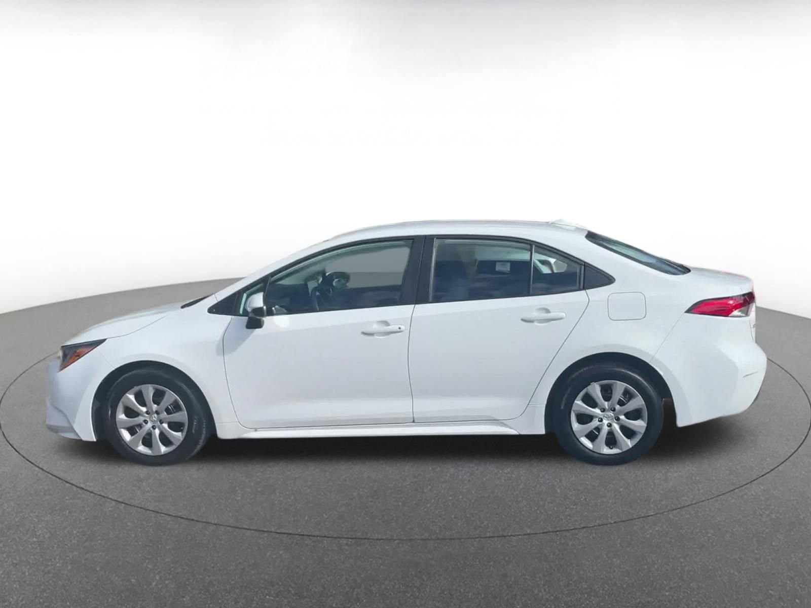 Thumbnail: 2025 Toyota Corolla - 9