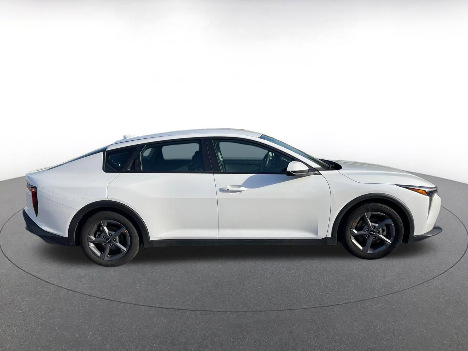 Thumbnail: 2025 Kia K4 - 15