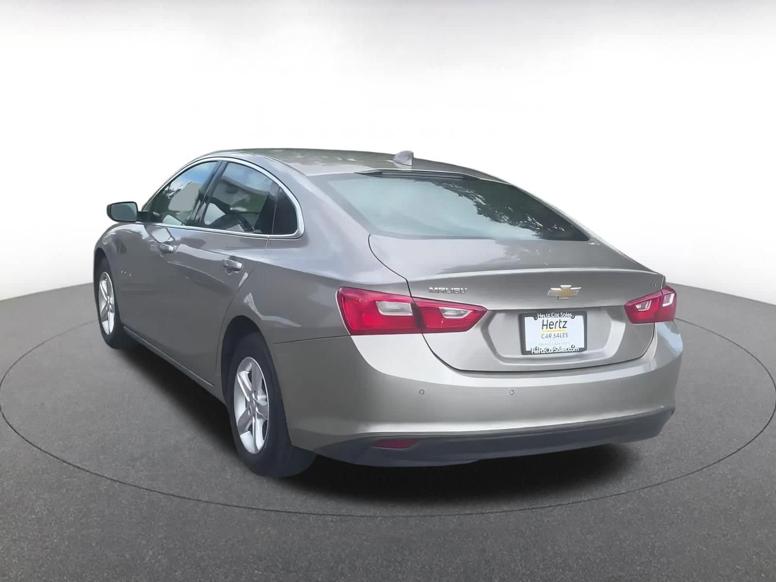 Thumbnail: 2024 Chevrolet Malibu - 11