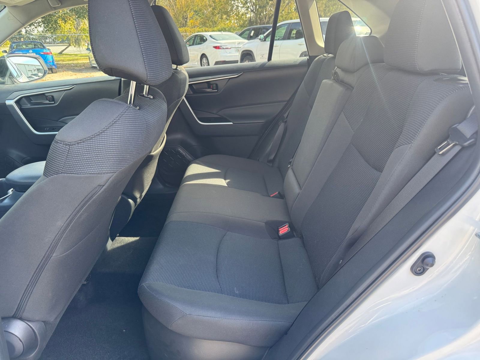 Thumbnail: 2025 Toyota RAV4 - 24