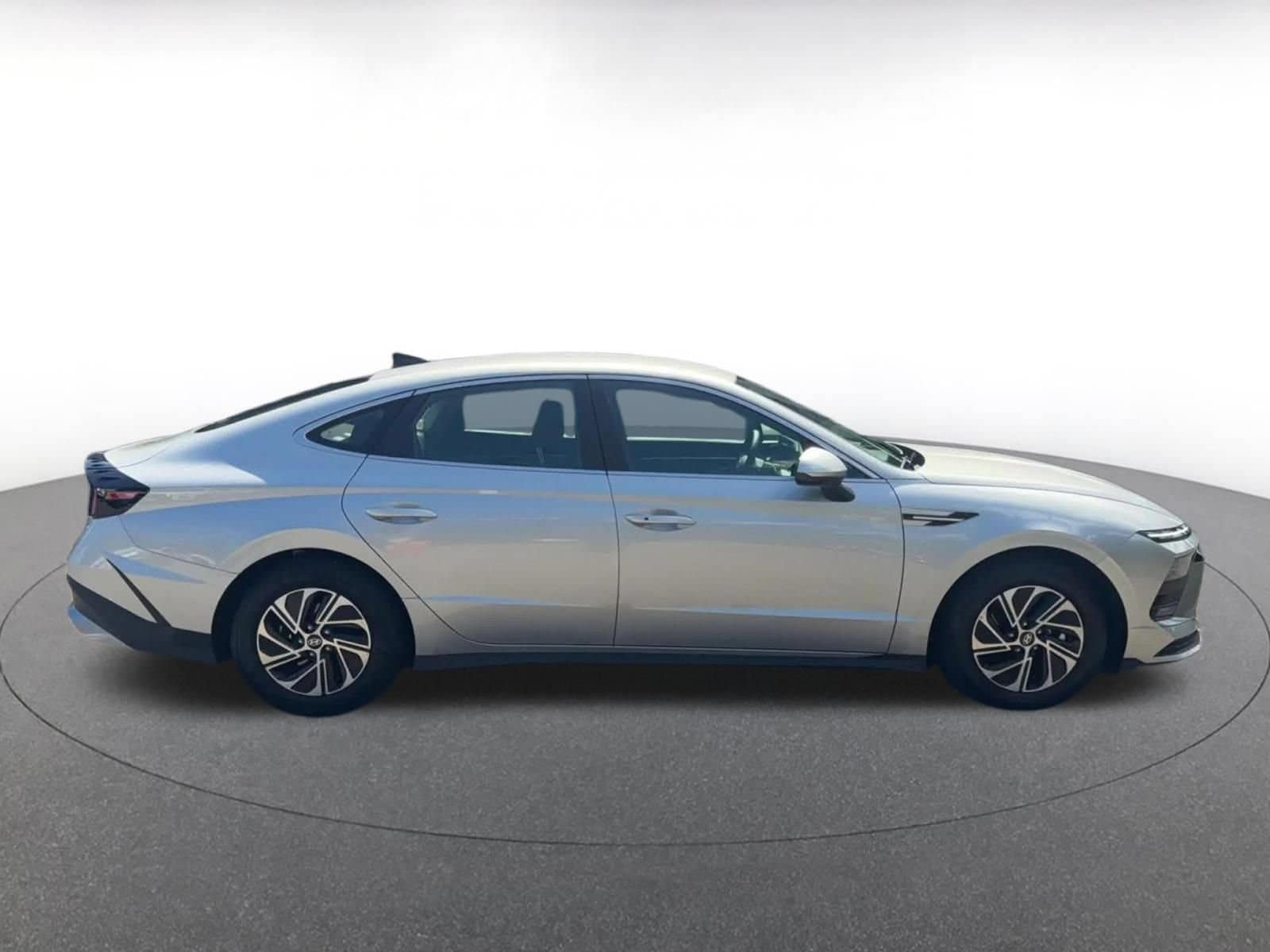Thumbnail: 2026 Hyundai Sonata - 16