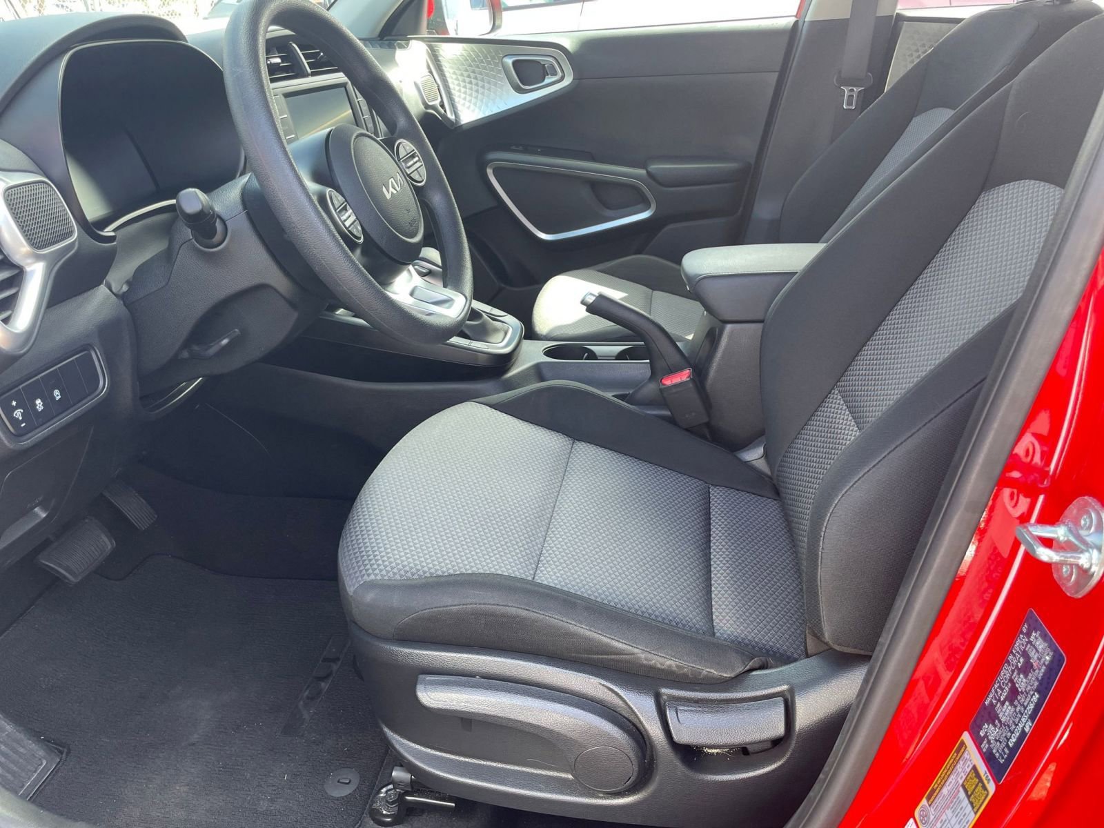 Thumbnail: 2025 Kia Soul - 24