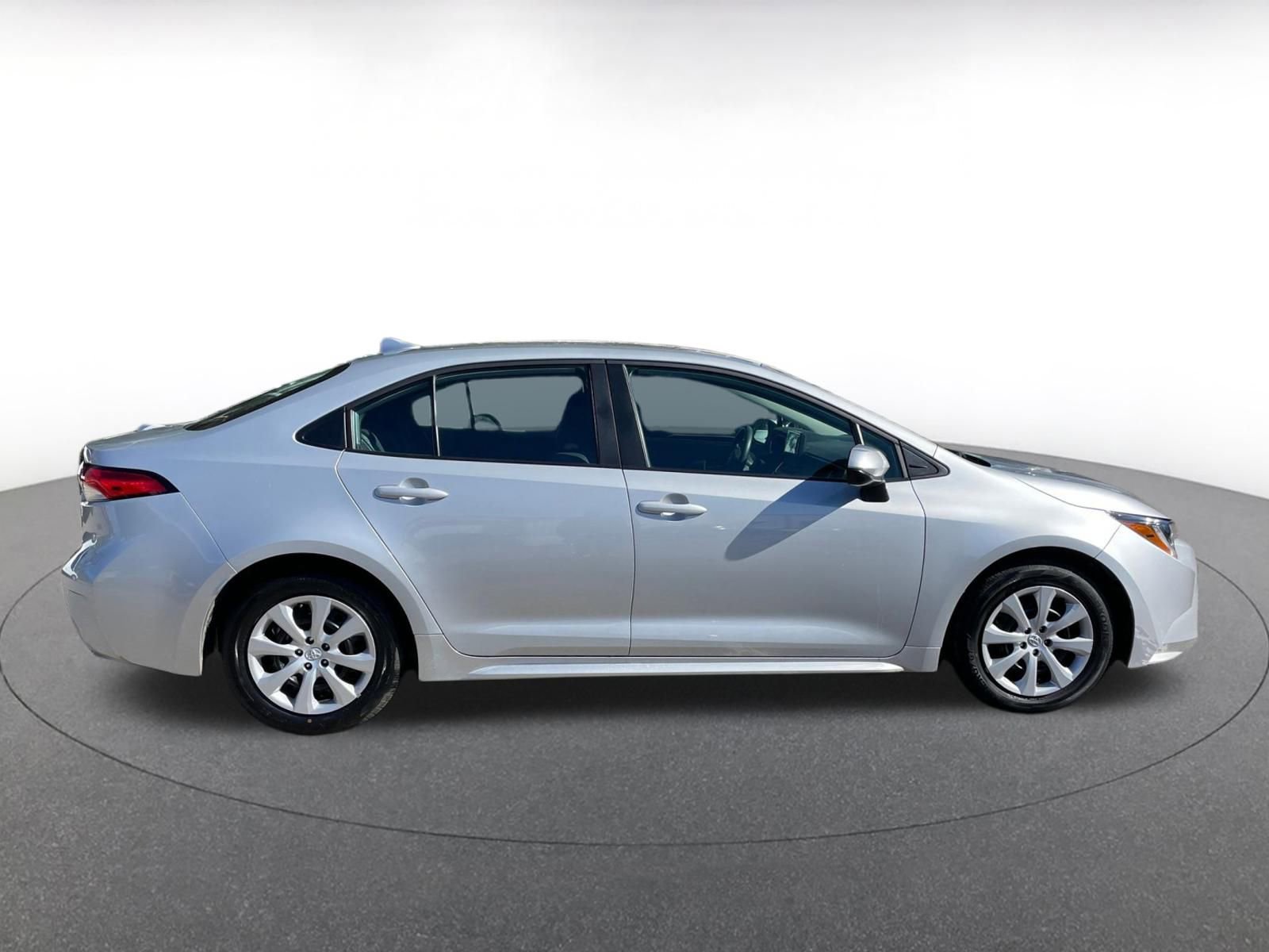 Thumbnail: 2025 Toyota Corolla - 15