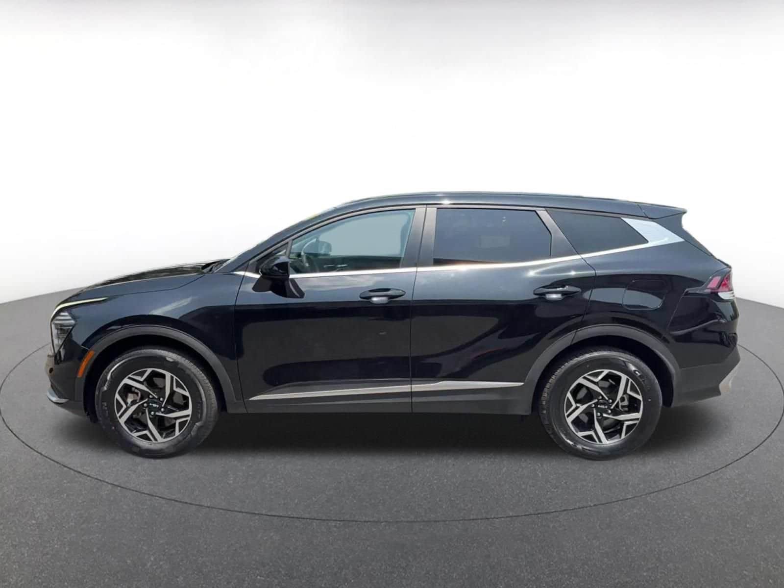 Thumbnail: 2025 Kia Sportage - 7