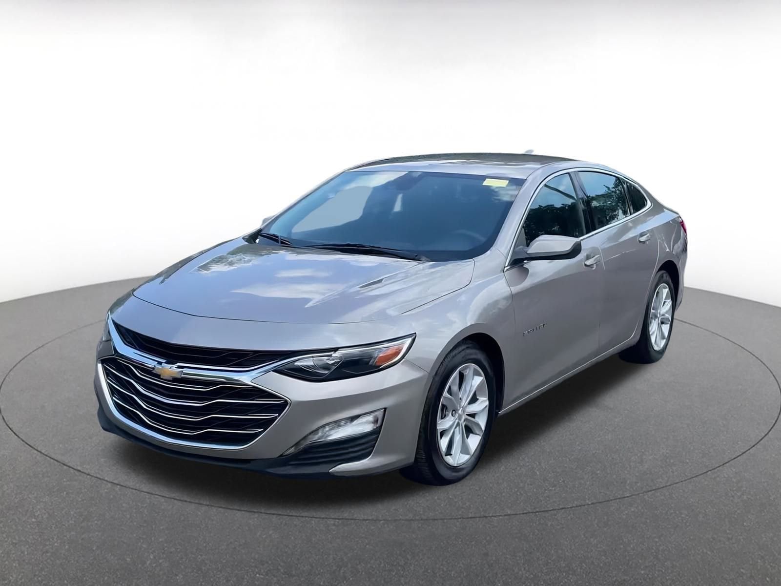 Thumbnail: 2024 Chevrolet Malibu - 7