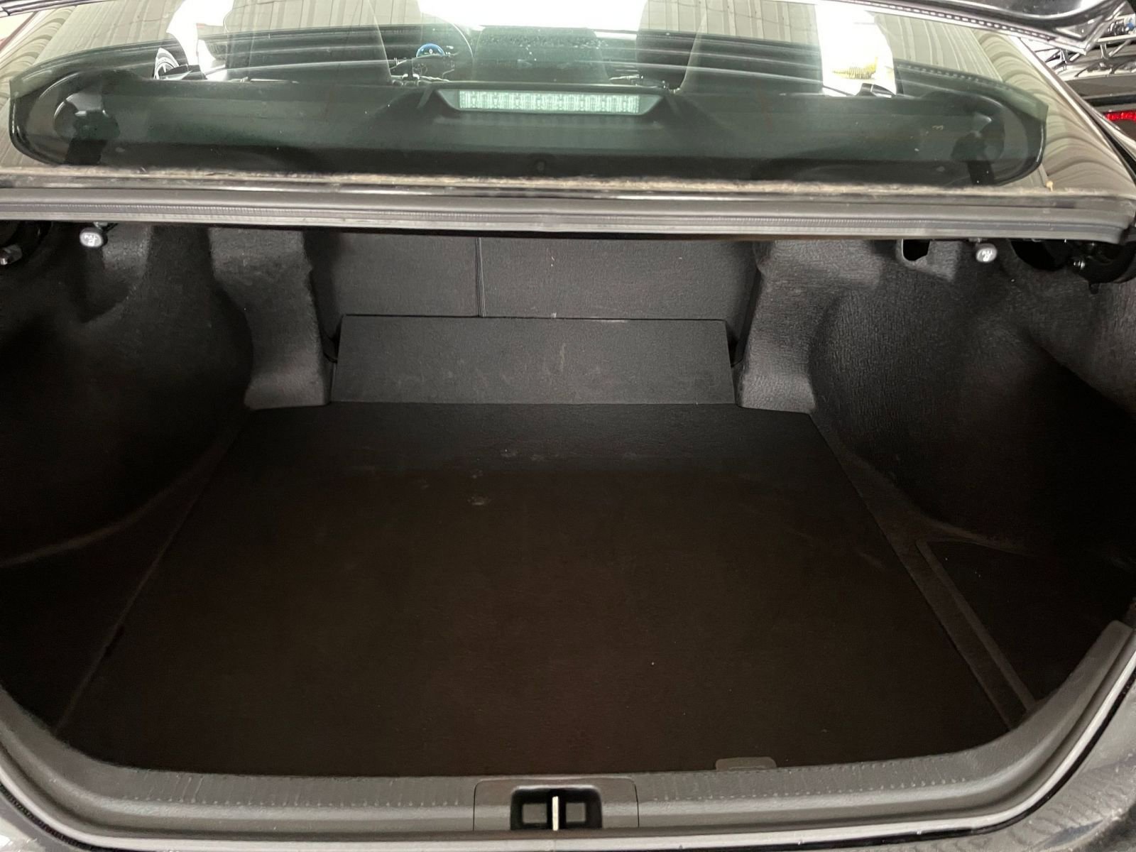 Thumbnail: 2025 Toyota Camry - 29