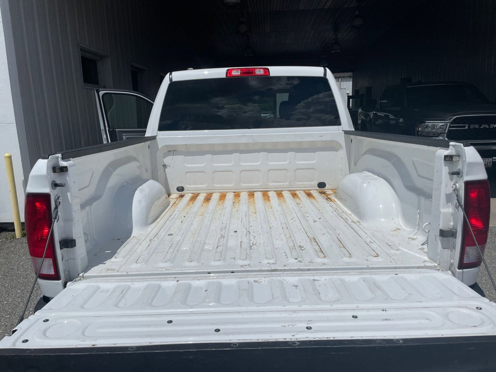 Thumbnail: 2022 RAM 1500 Classic - 29