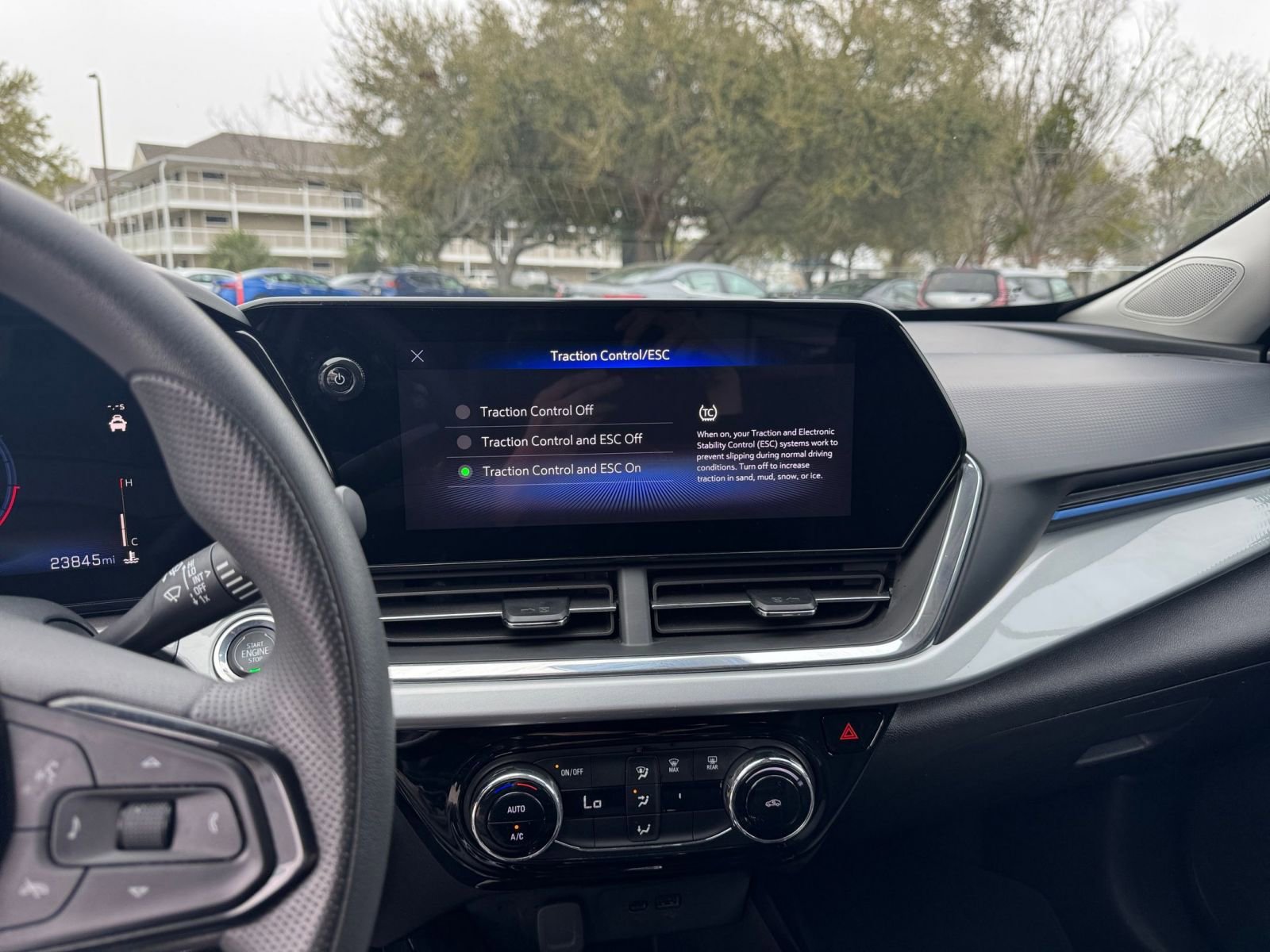 Thumbnail: 2025 Chevrolet Trax - 20