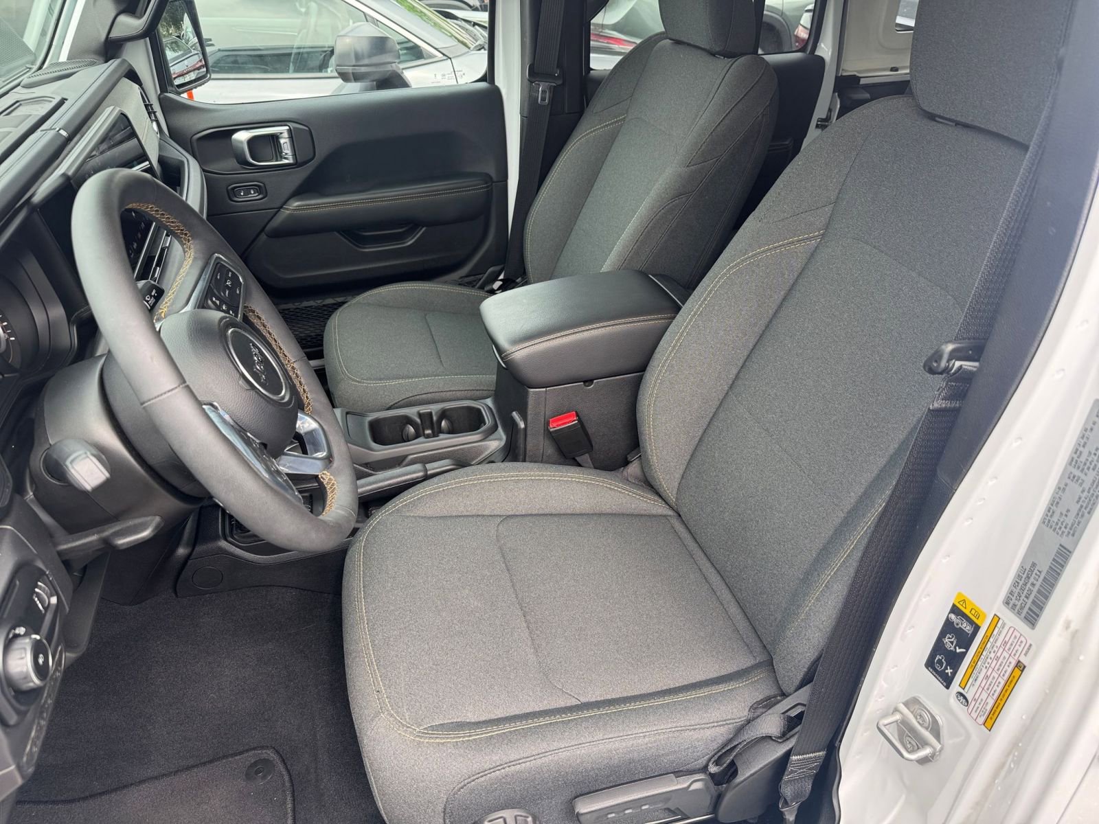 Thumbnail: 2025 Jeep Wrangler - 35