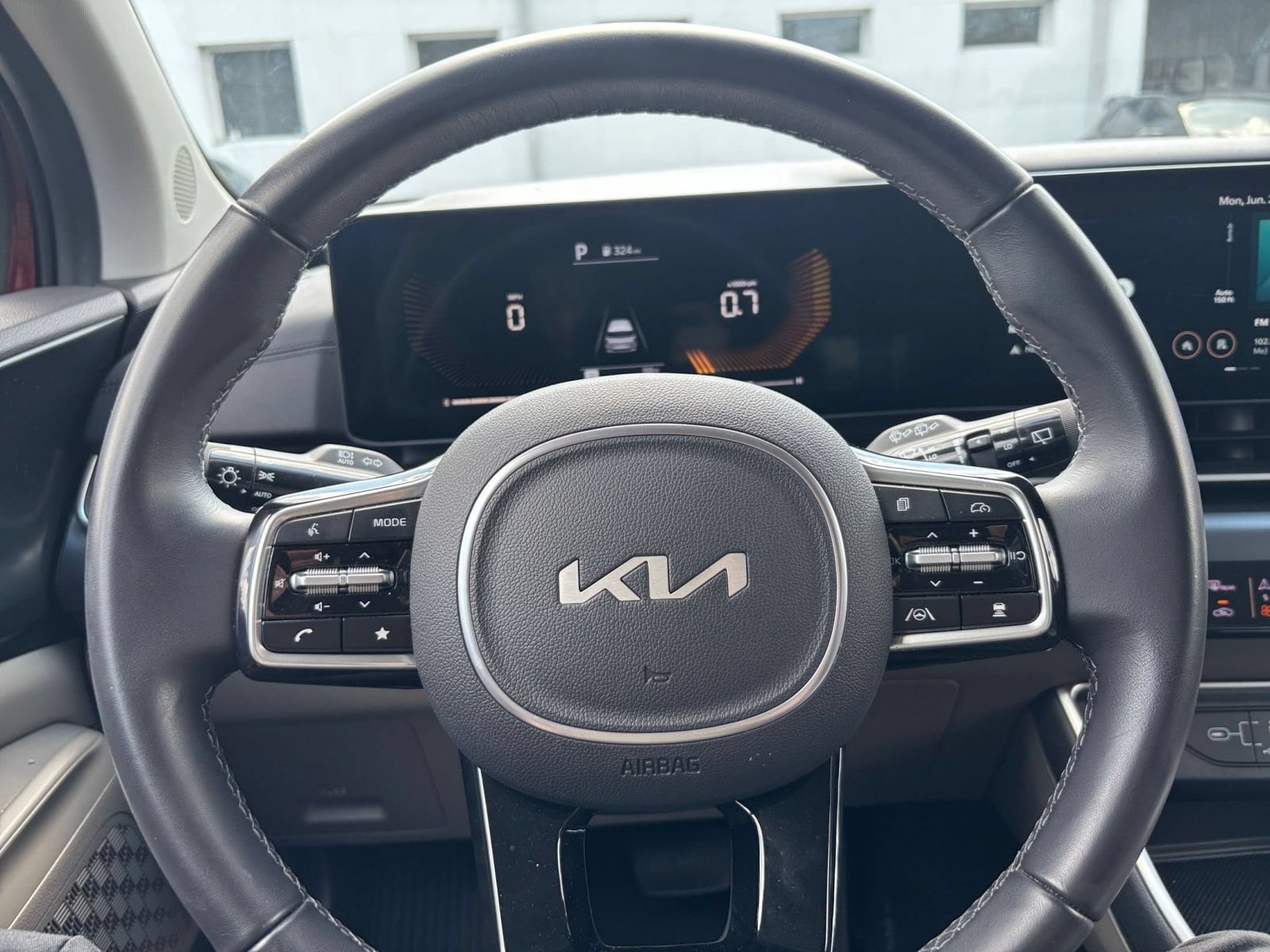 Thumbnail: 2026 Kia Carnival - 30