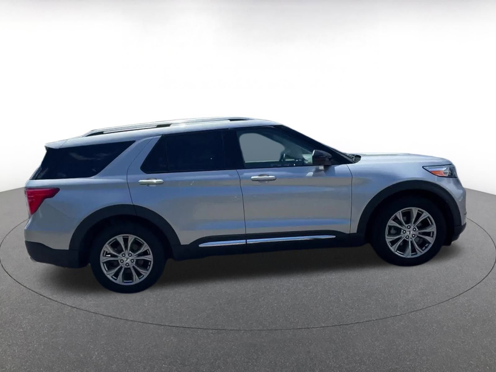 Thumbnail: 2023 Ford Explorer - 16