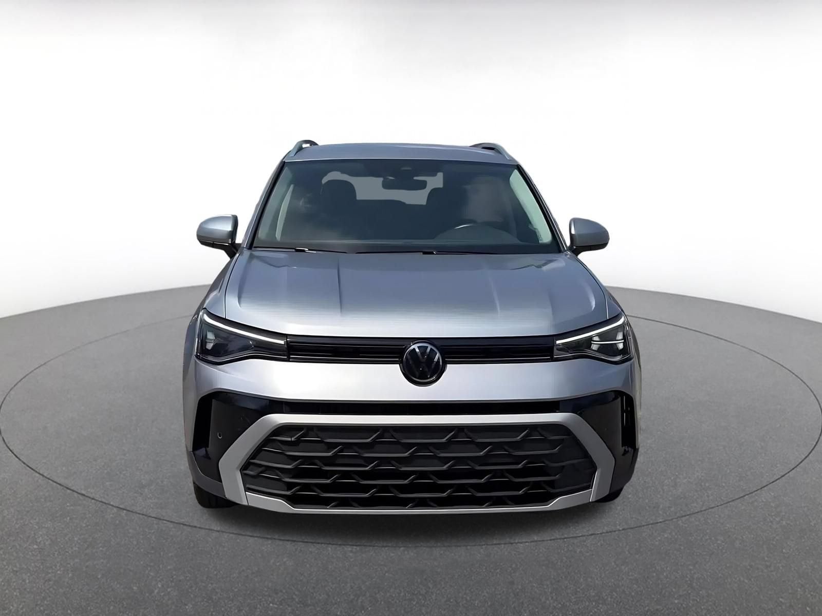 Thumbnail: 2025 Volkswagen Taos - 3
