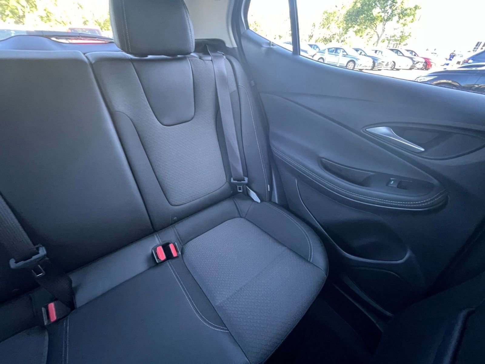 Thumbnail: 2025 Buick Encore GX - 35