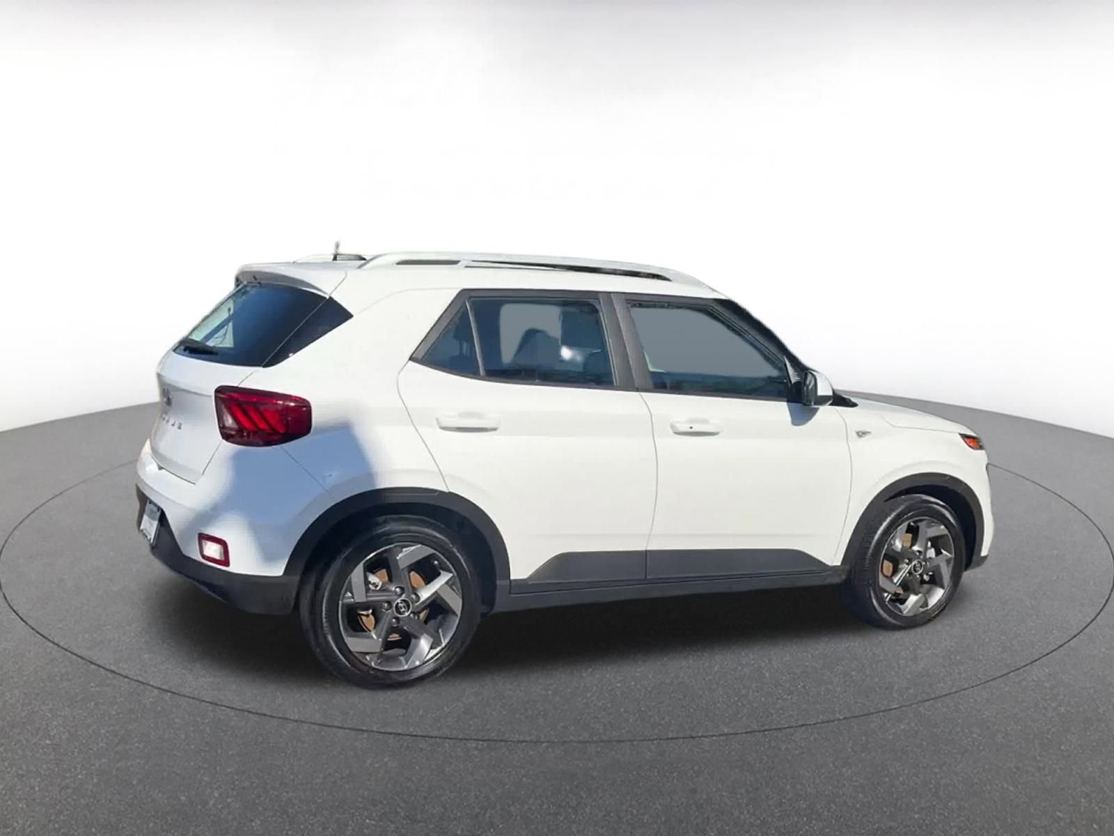 Thumbnail: 2025 Hyundai Venue - 14