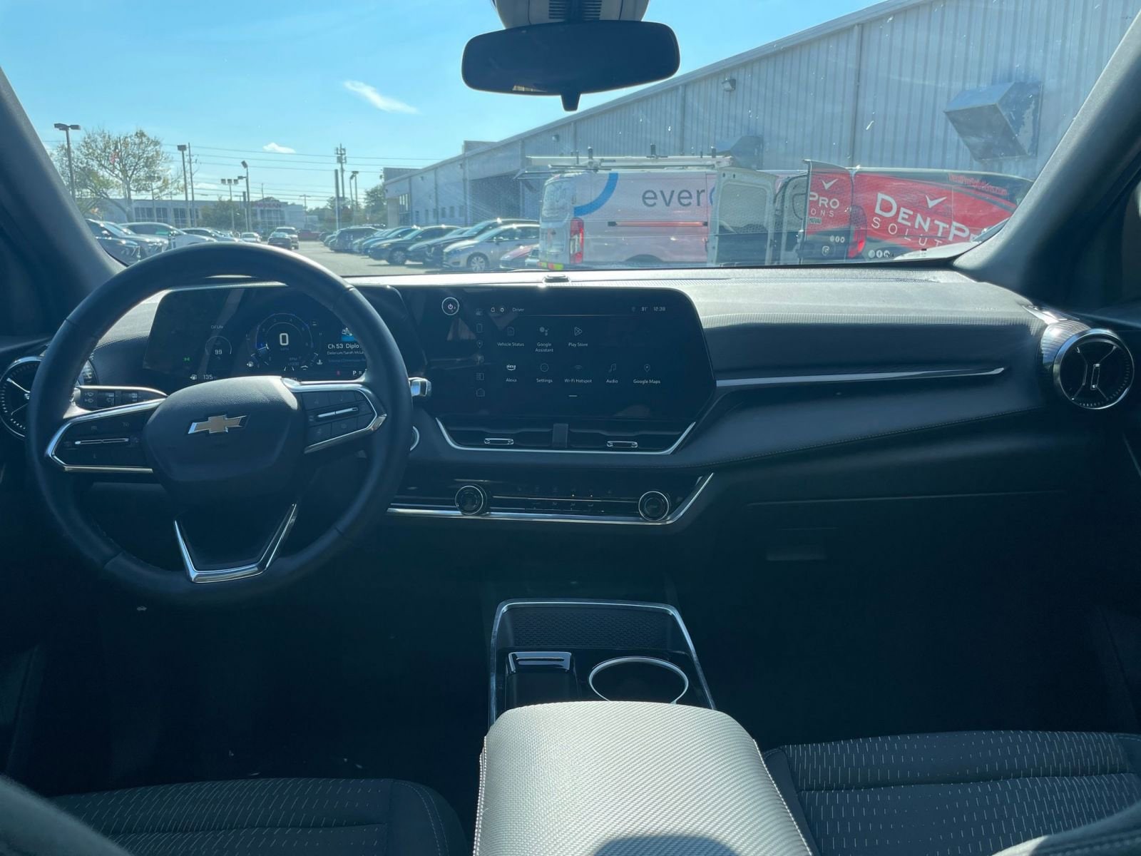 Thumbnail: 2025 Chevrolet Equinox - 32