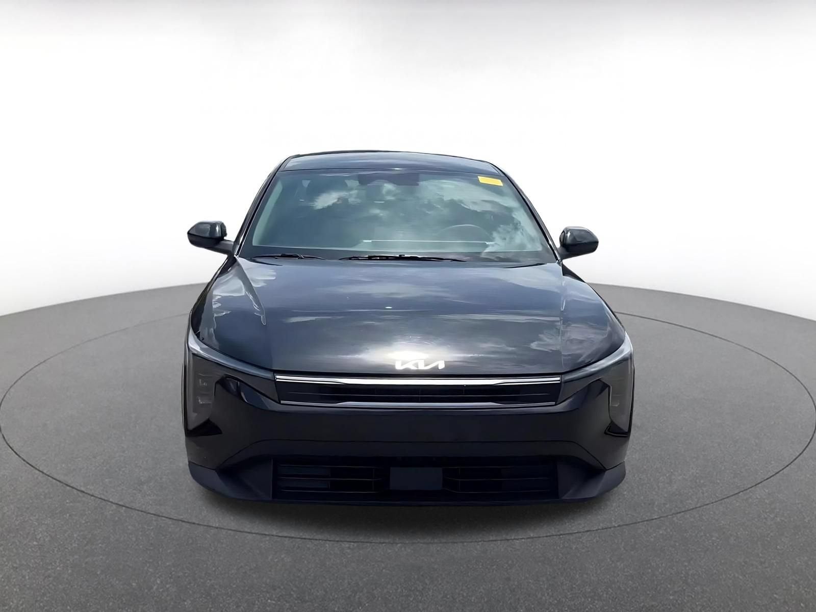 Thumbnail: 2025 Kia K4 - 3