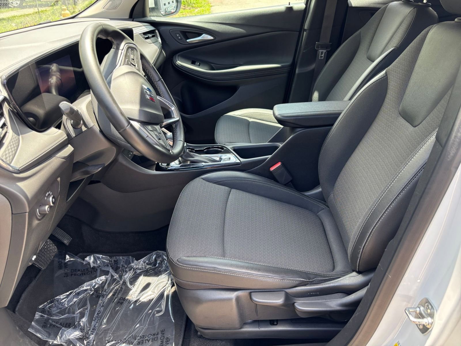 Thumbnail: 2025 Buick Encore GX - 25