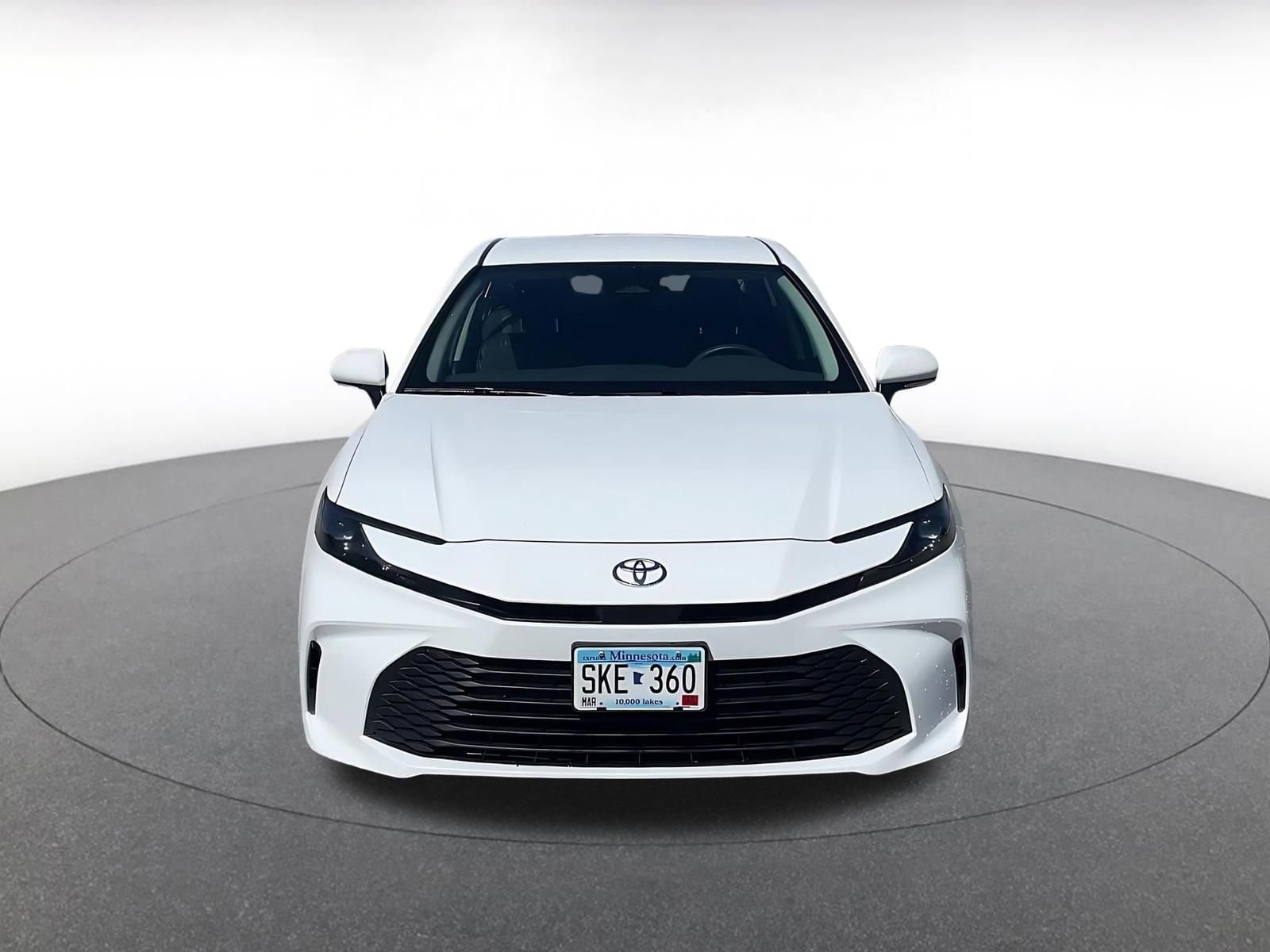 Thumbnail: 2025 Toyota Camry - 3