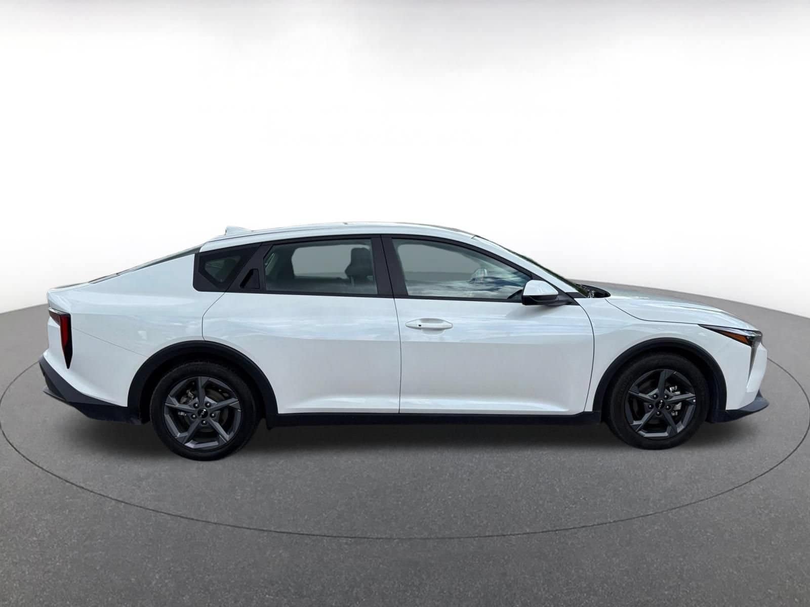Thumbnail: 2025 Kia K4 - 14
