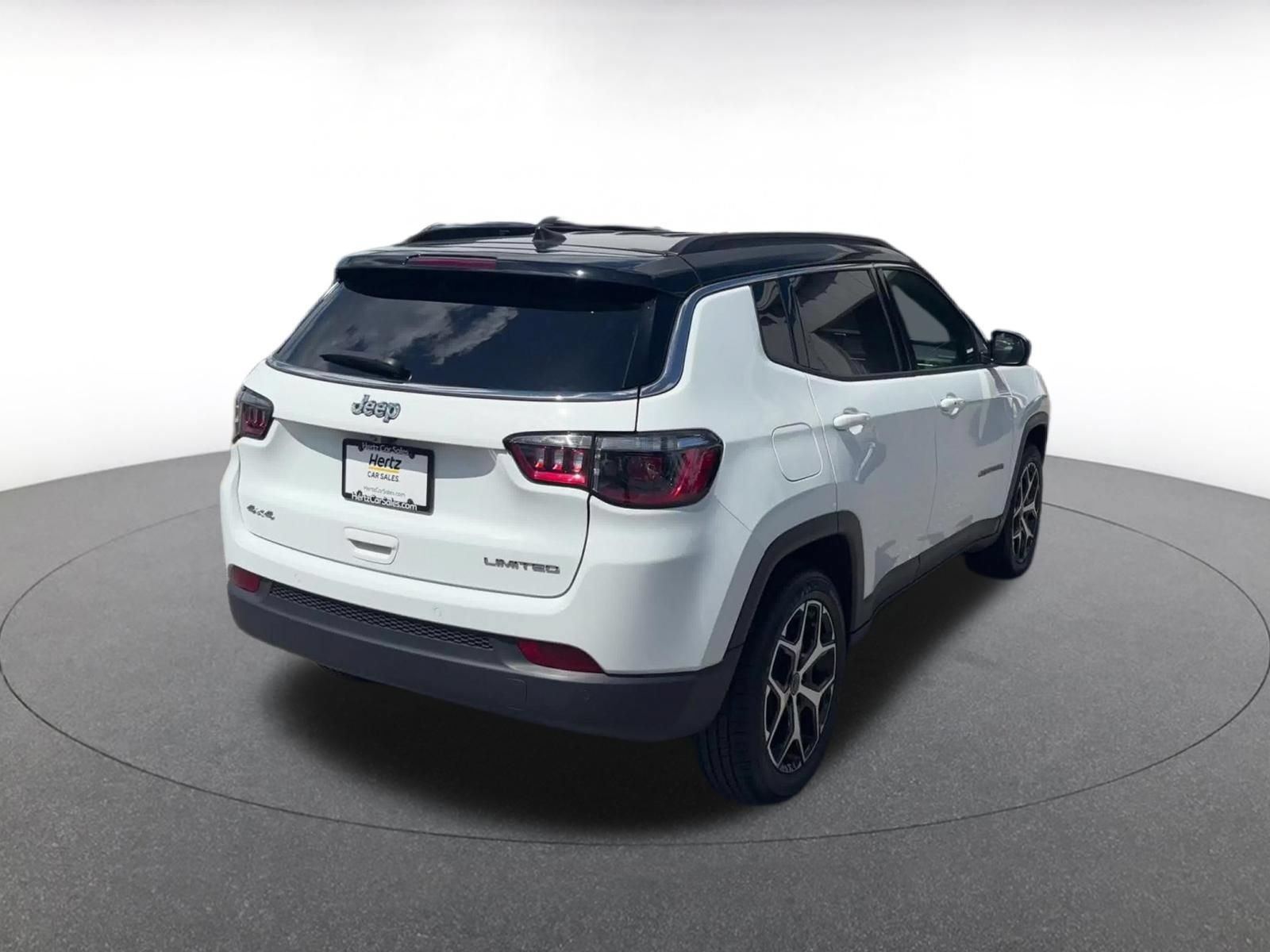 Thumbnail: 2025 Jeep Compass - 14