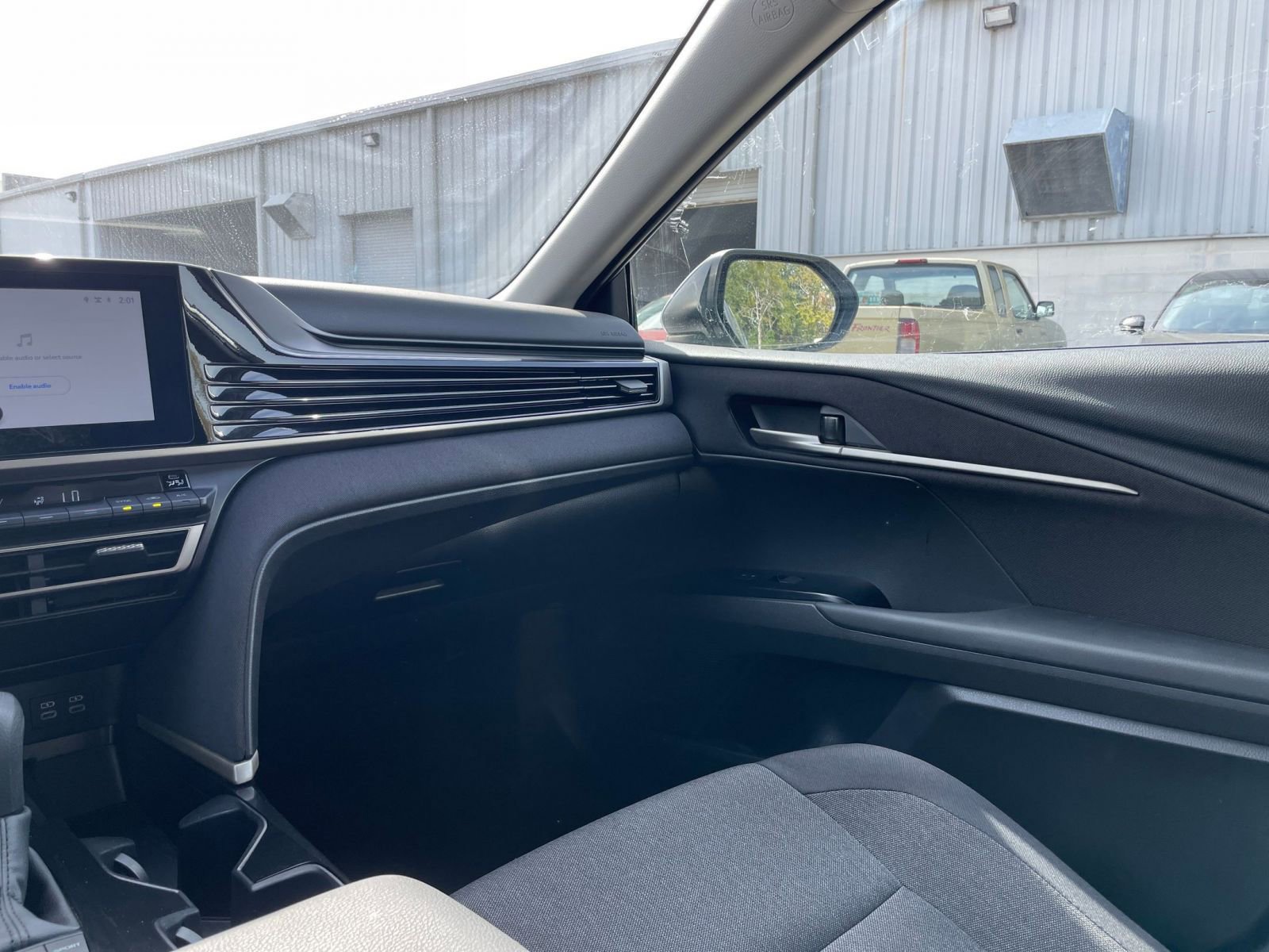 Thumbnail: 2025 Toyota Camry - 34