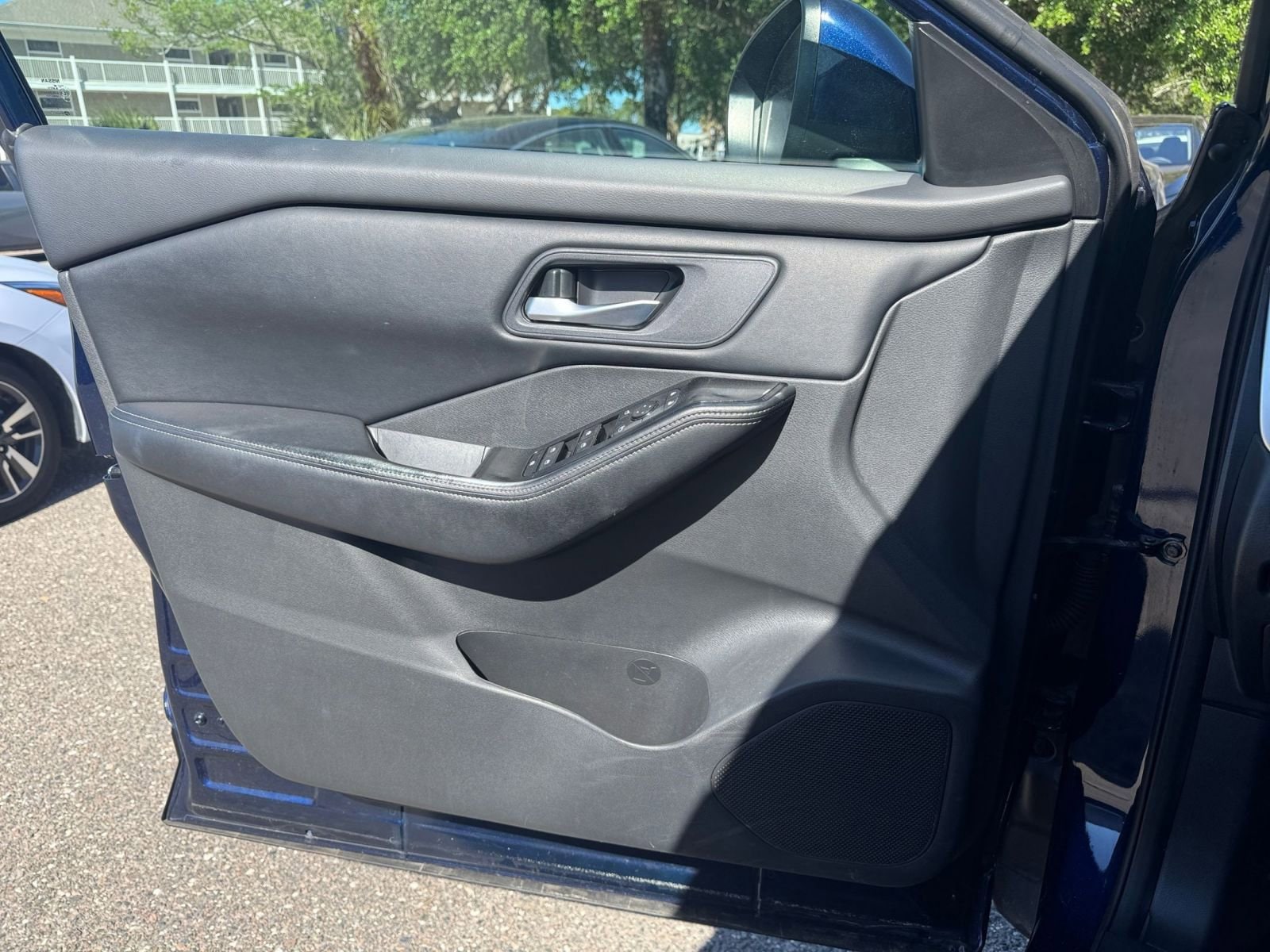 Thumbnail: 2025 Nissan Rogue - 18