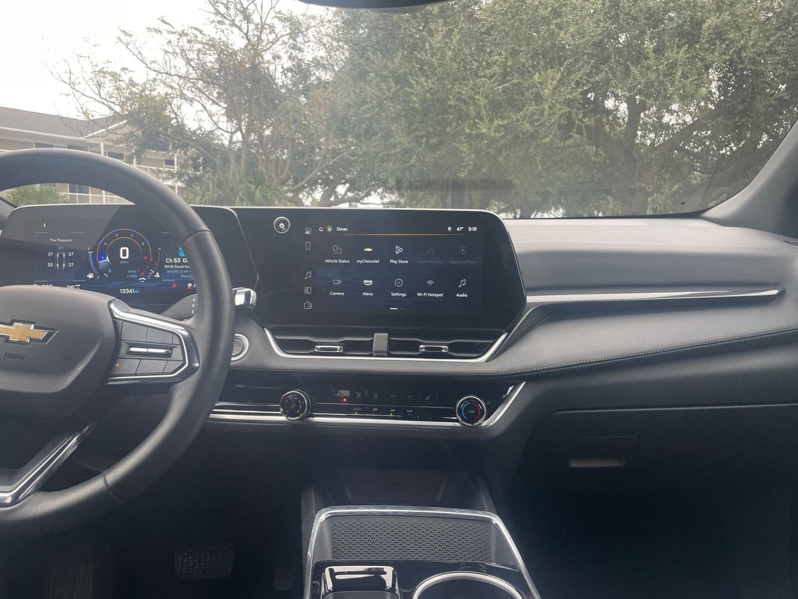 Thumbnail: 2025 Chevrolet Equinox - 18