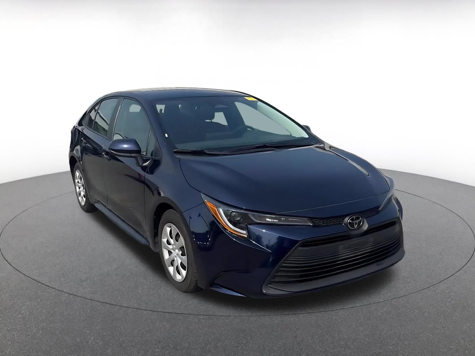 Thumbnail: 2025 Toyota Corolla - 2
