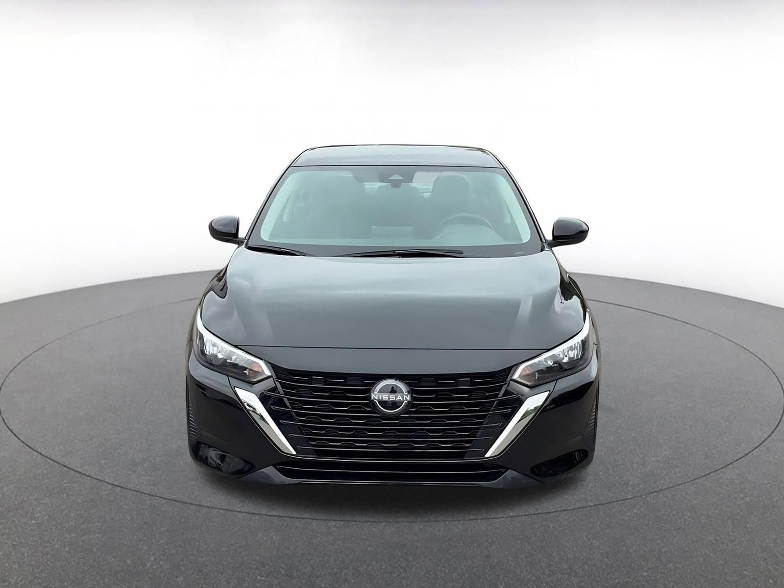 Thumbnail: 2025 Nissan Sentra - 3