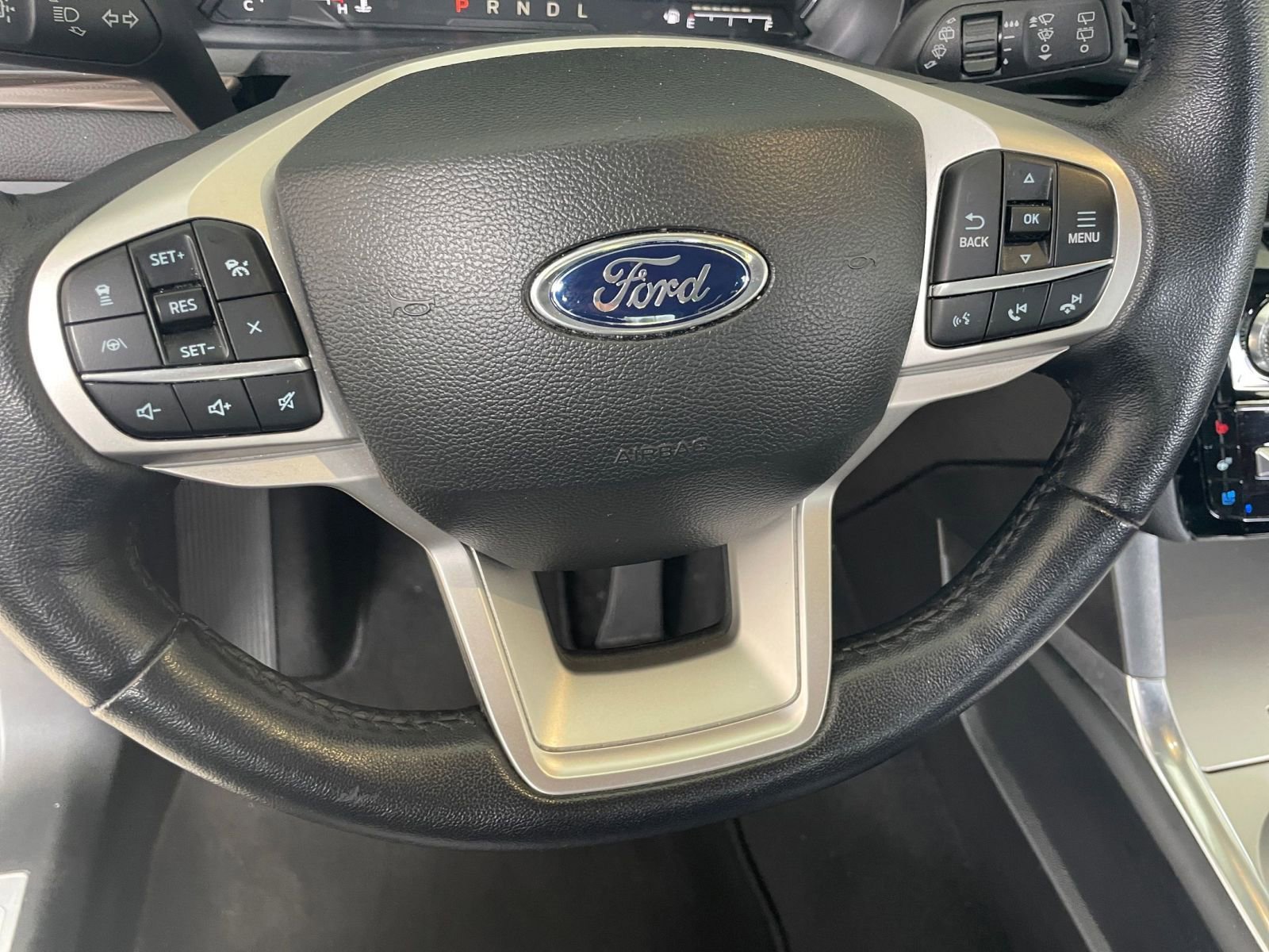 Thumbnail: 2023 Ford Explorer - 25