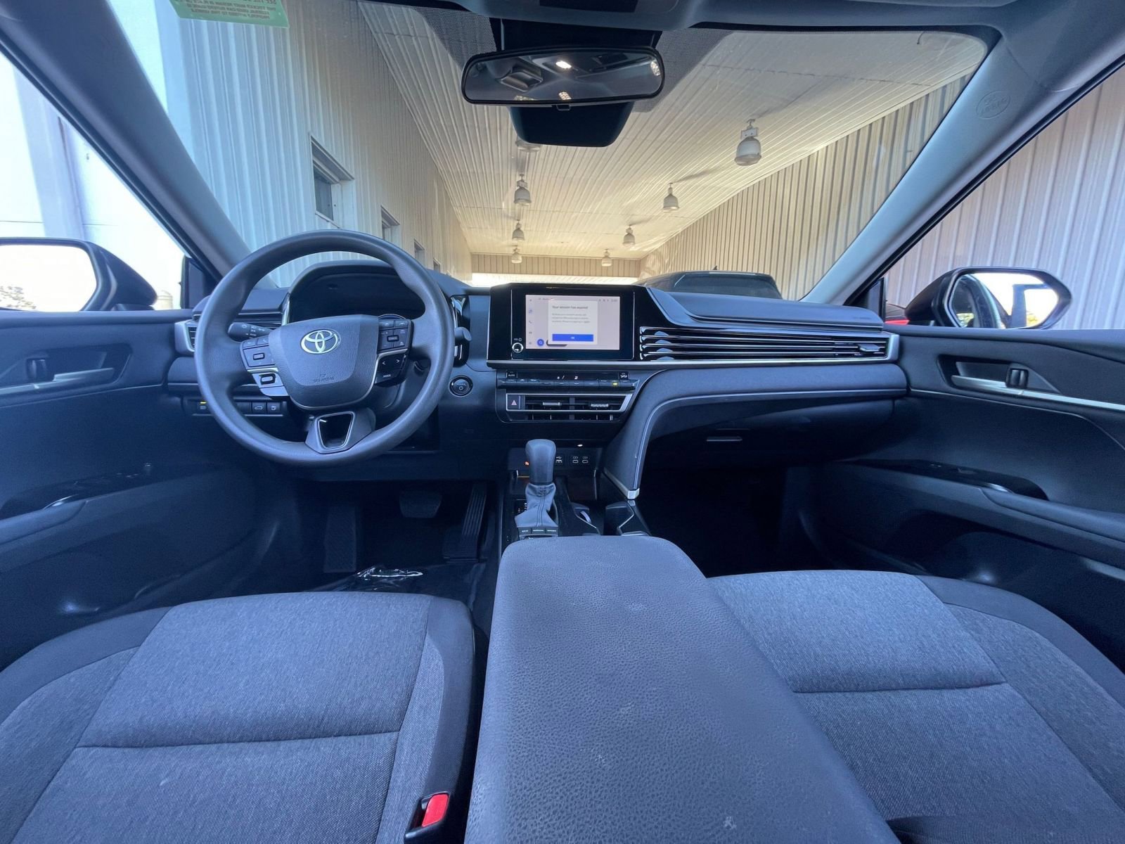 Thumbnail: 2025 Toyota Camry - 31