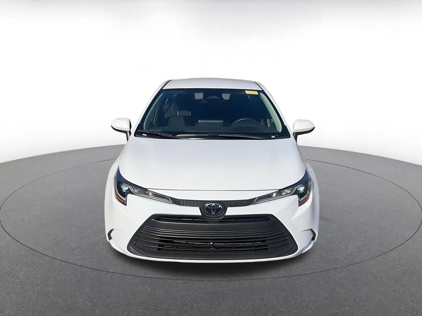Thumbnail: 2025 Toyota Corolla - 3