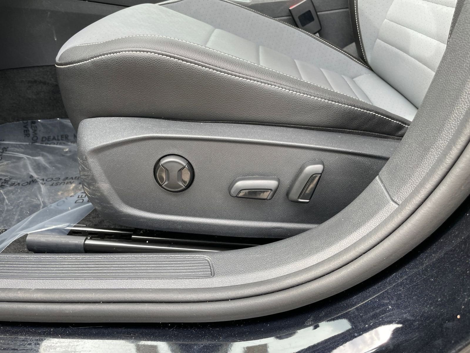 Thumbnail: 2025 Volkswagen Jetta - 23