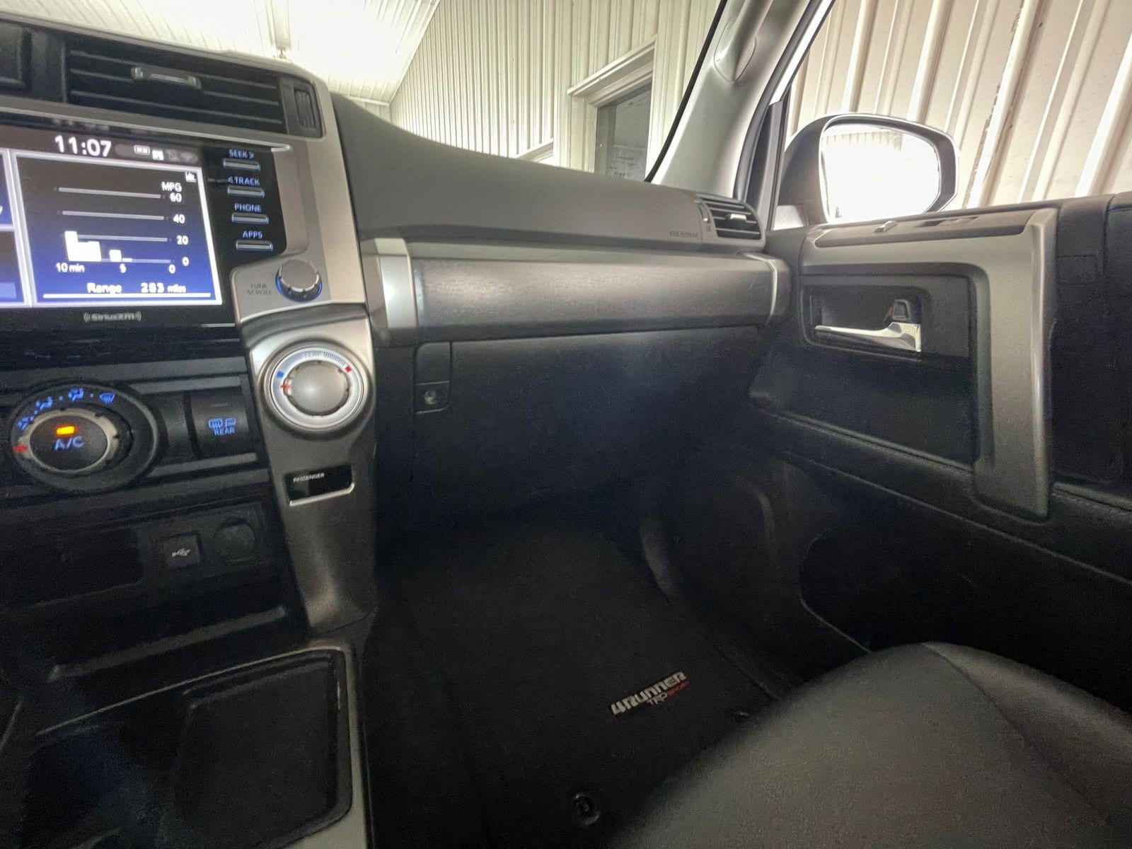 Thumbnail: 2024 Toyota 4Runner - 28