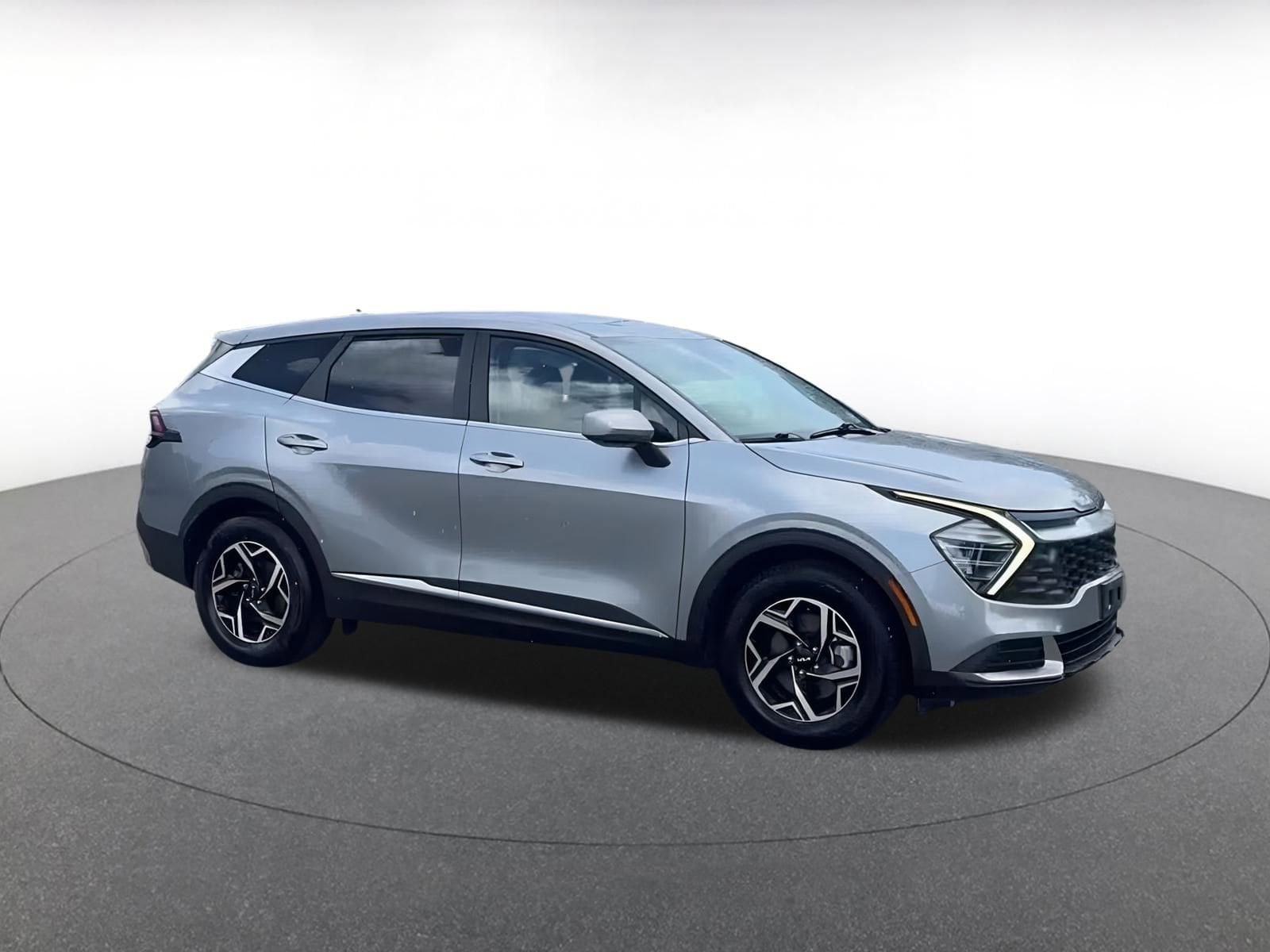 Thumbnail: 2024 Kia Sportage - 1